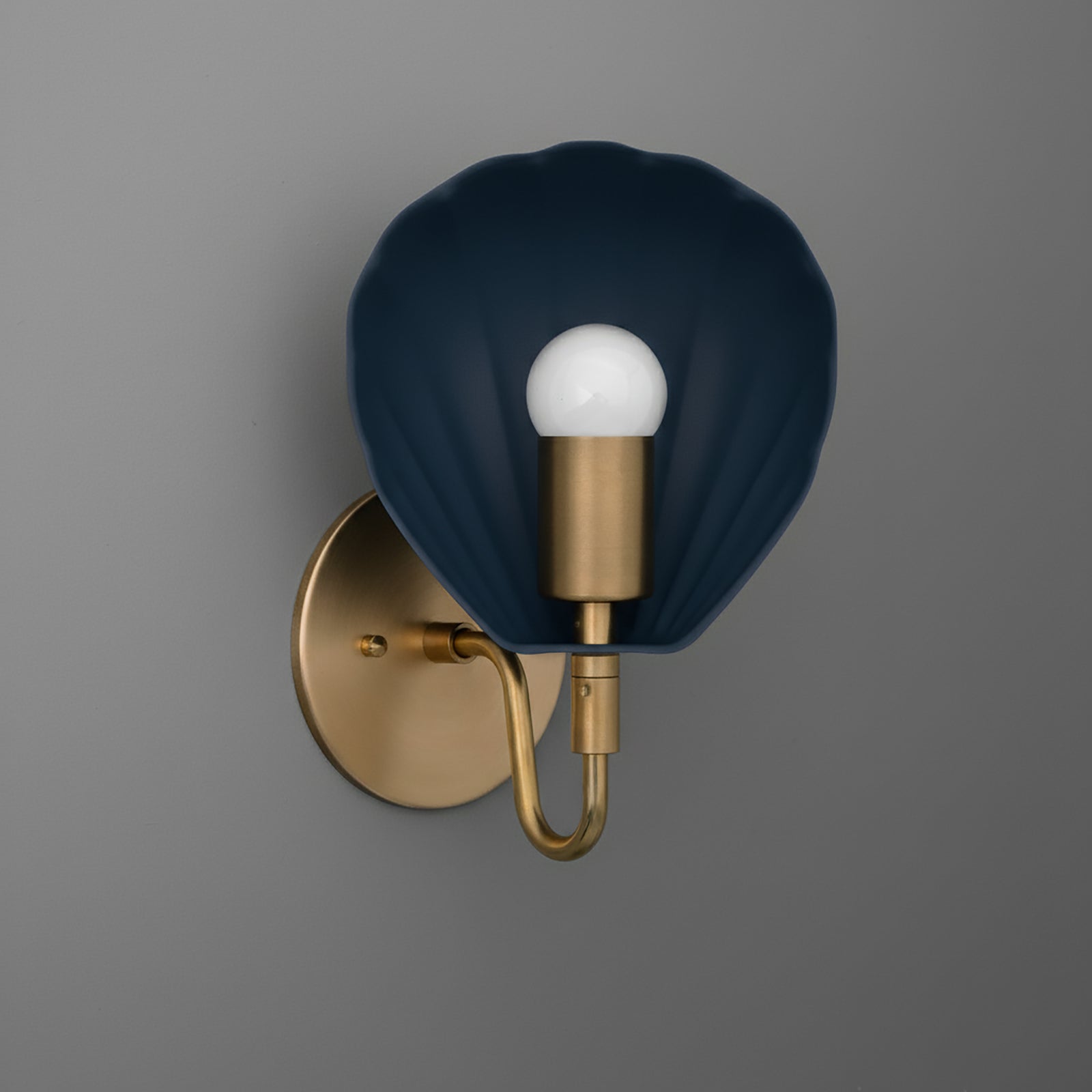 SCONCE MODEL NO. 1086