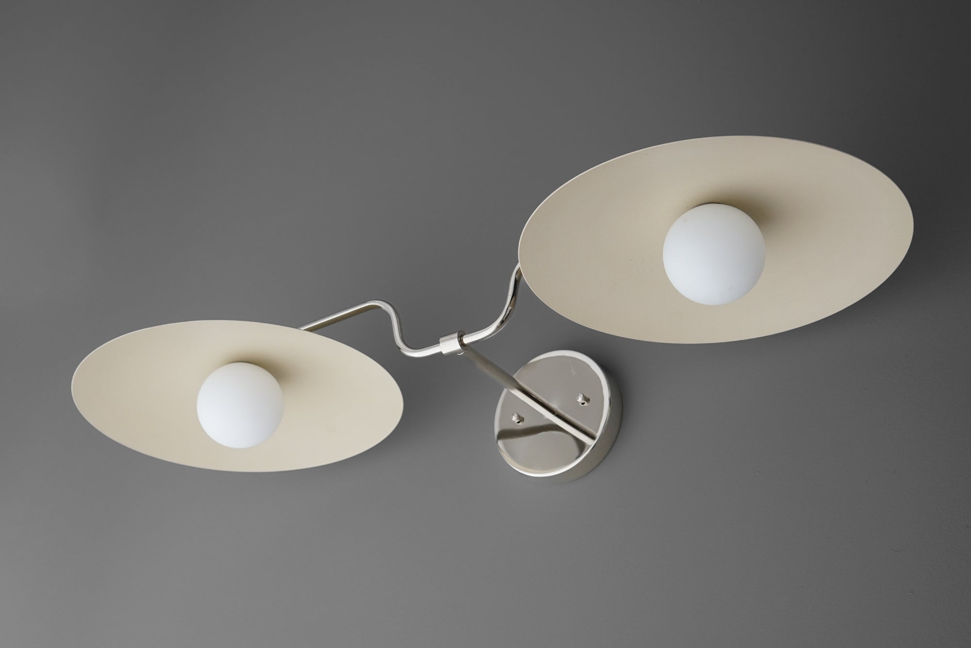 VANITY LIGHT MODEL NO. 1110