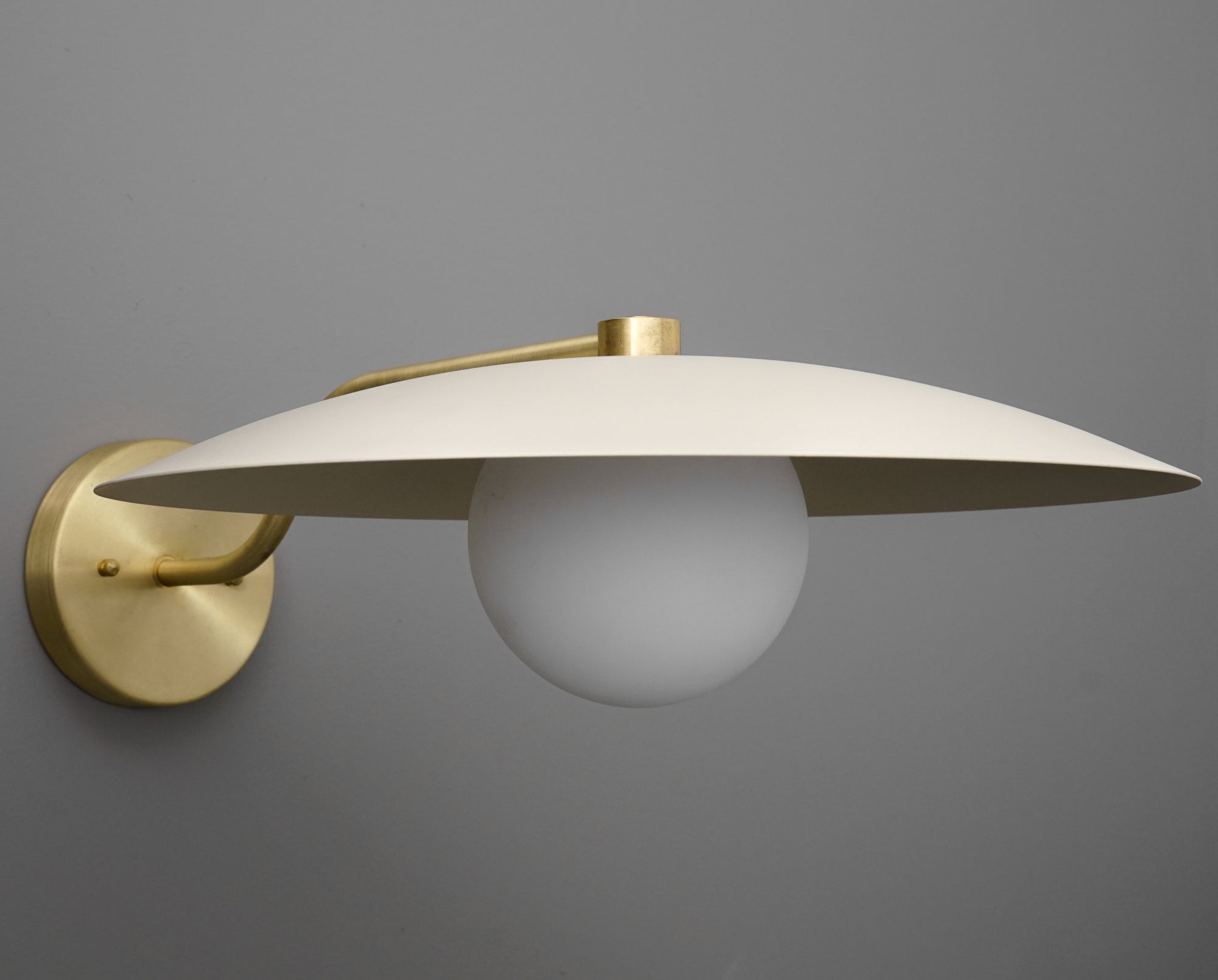 SCONCE MODEL NO. 9875