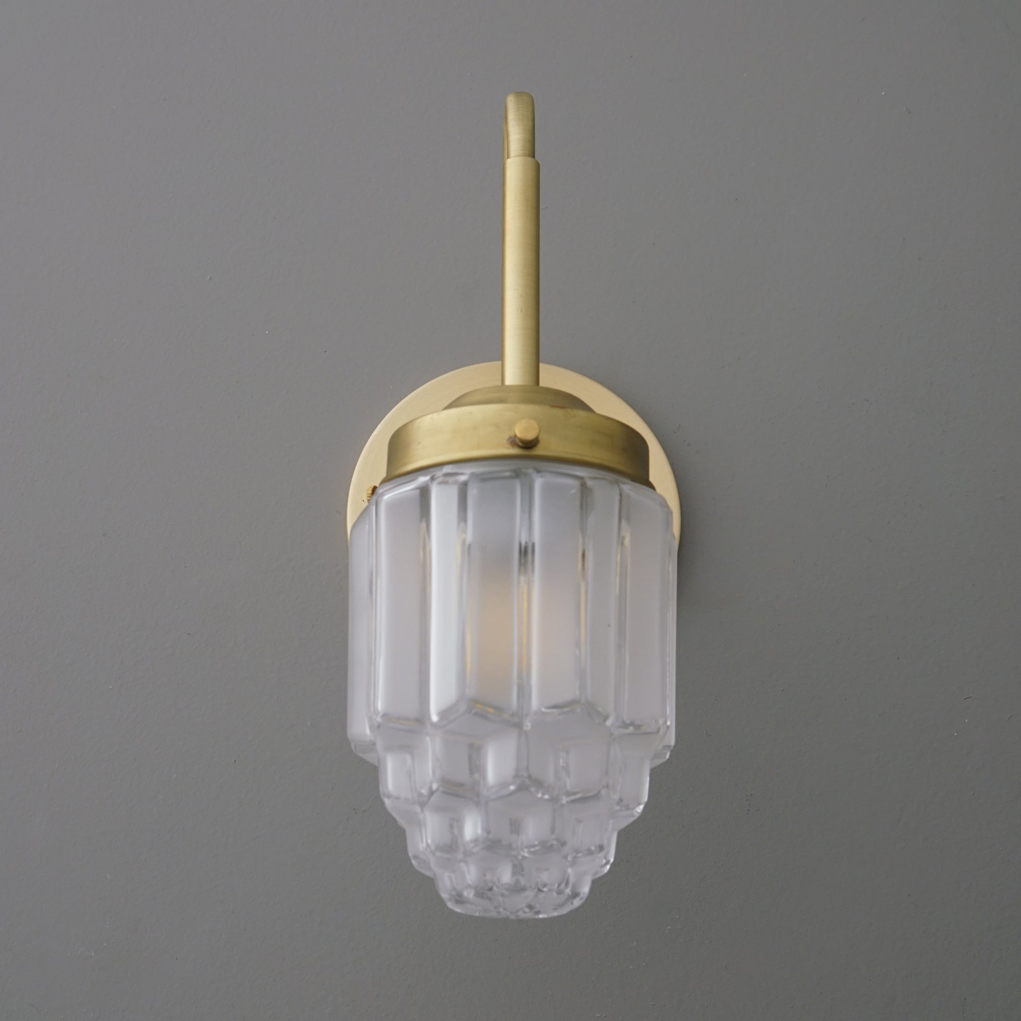SCONCE MODEL NO. 1018
