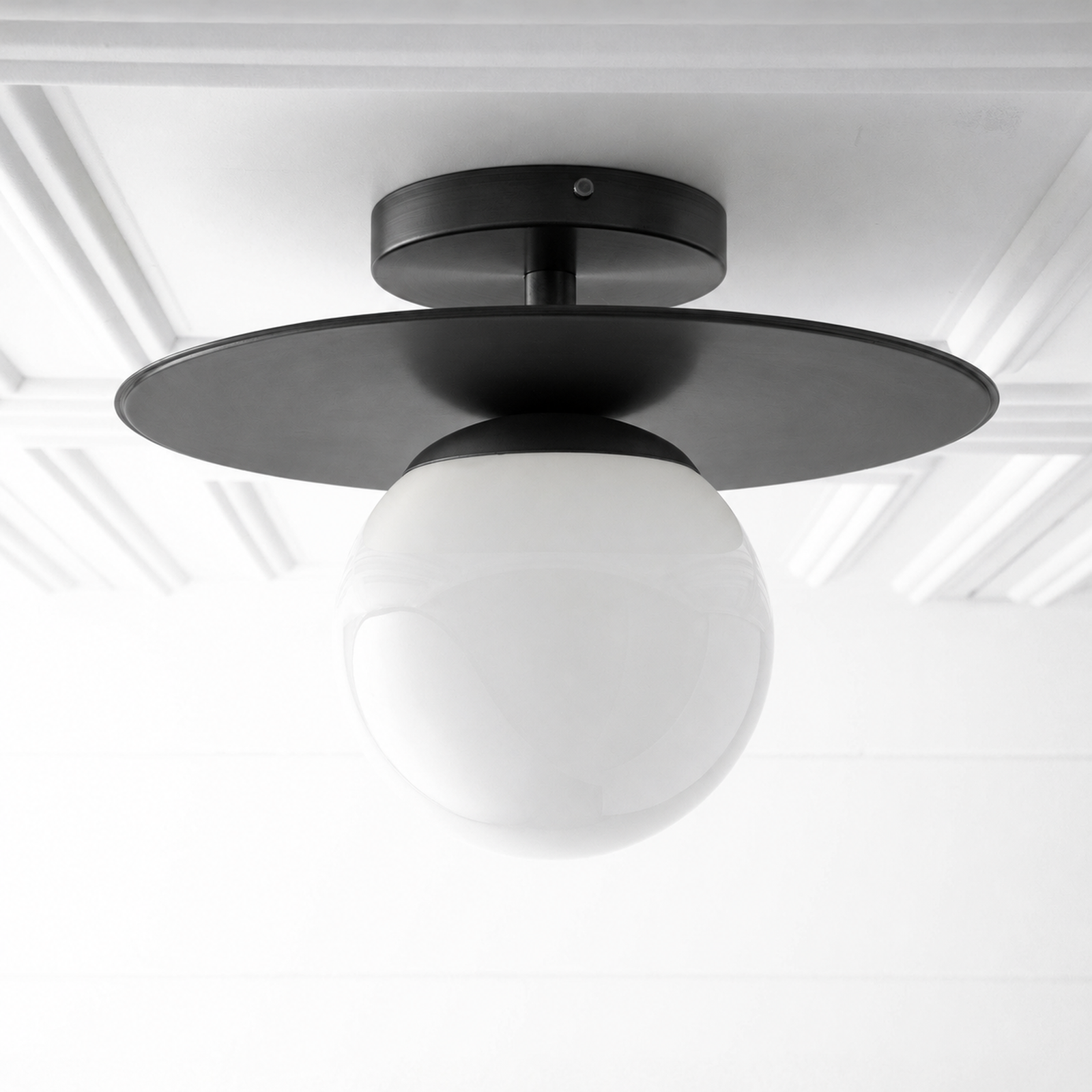 CEILING LIGHT MODEL NO. 7651 in Black