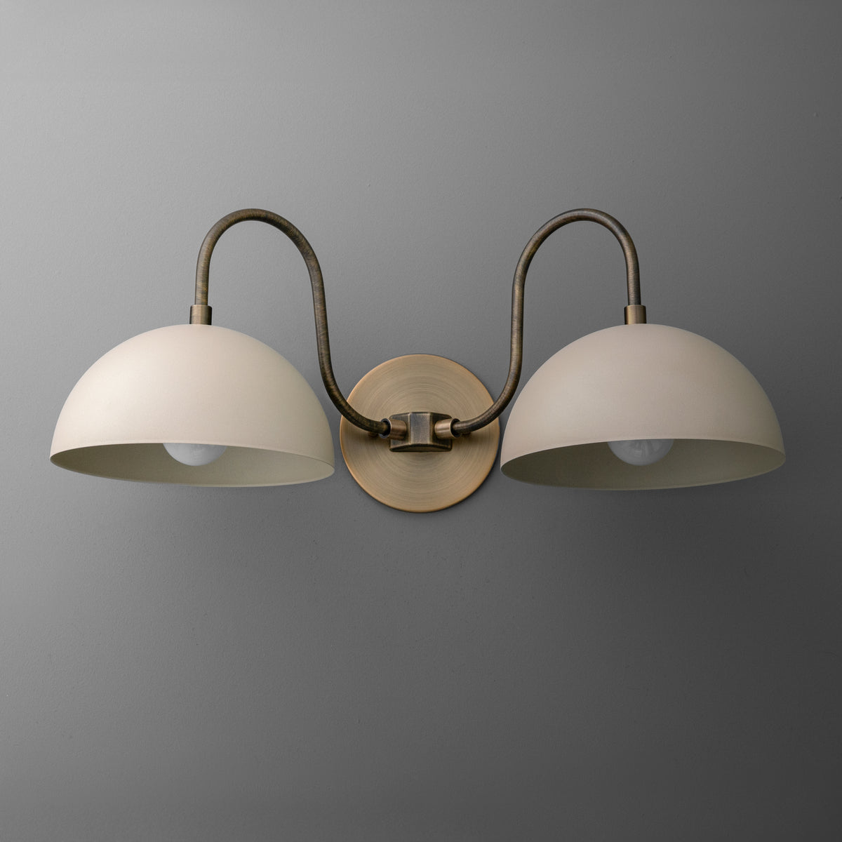 VANITY LIGHT MODEL NO. 9098