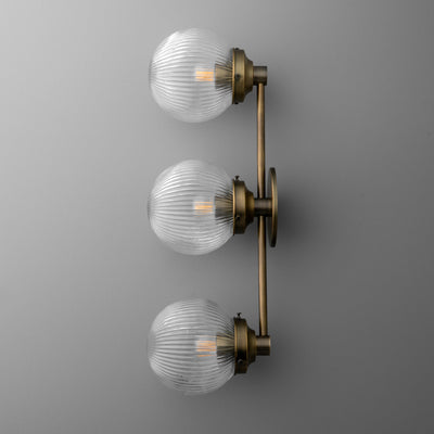 VANITY LIGHT MODEL NO. 1108