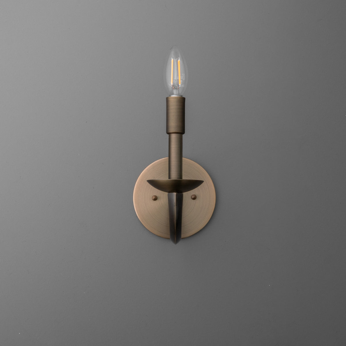 SCONCE MODEL NO. 1054