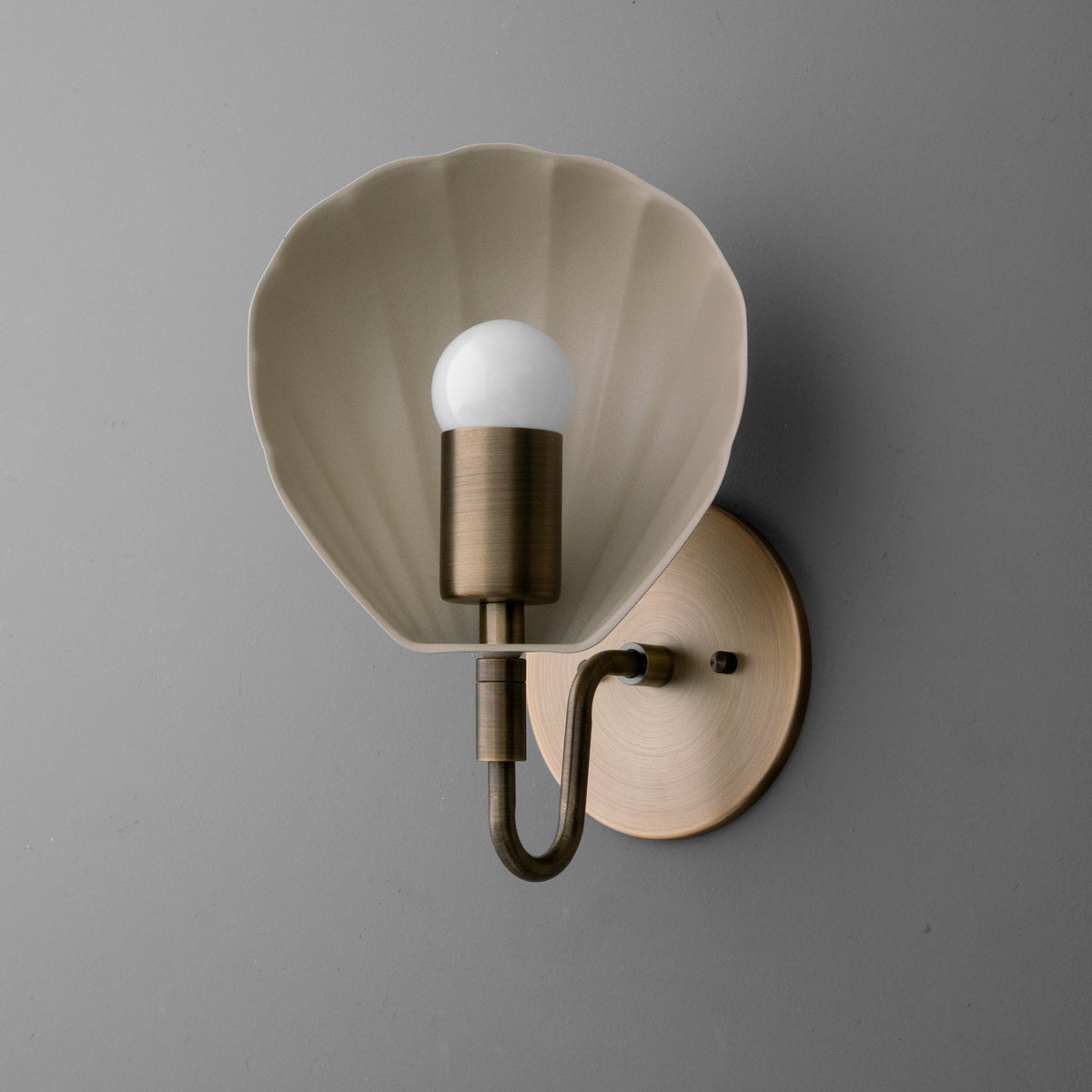 SCONCE MODEL NO. 1086