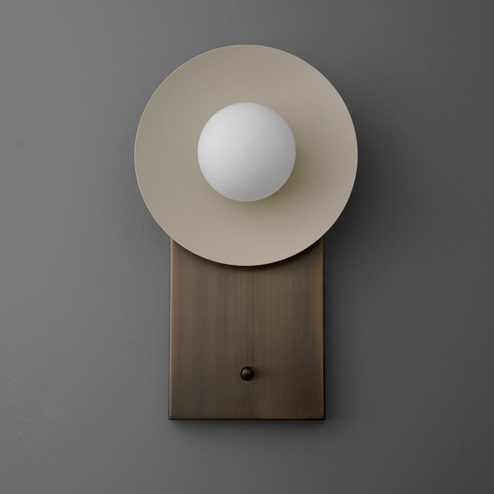 SCONCE MODEL NO. 1143
