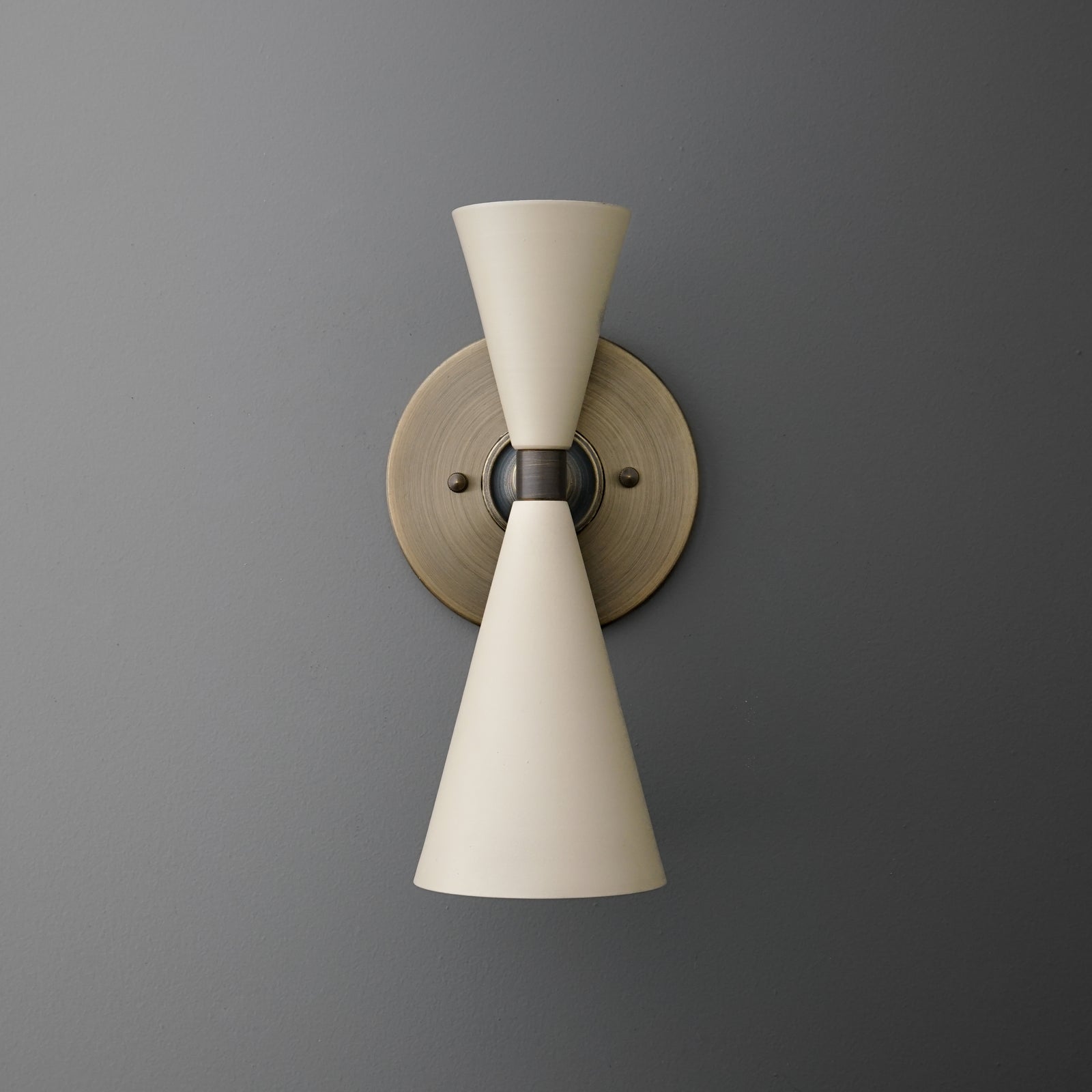 SCONCE MODEL NO. 5895