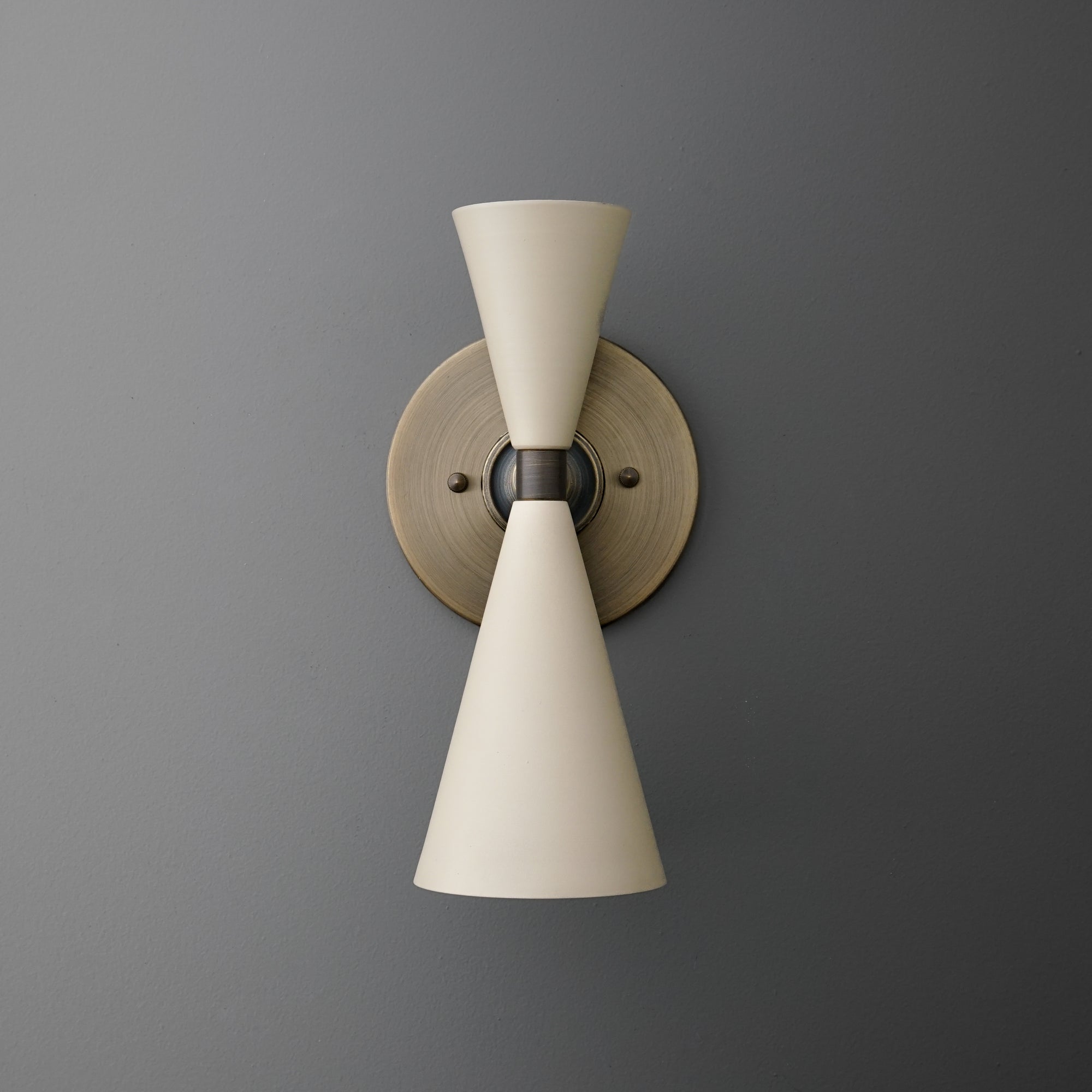SCONCE MODEL NO. 5895