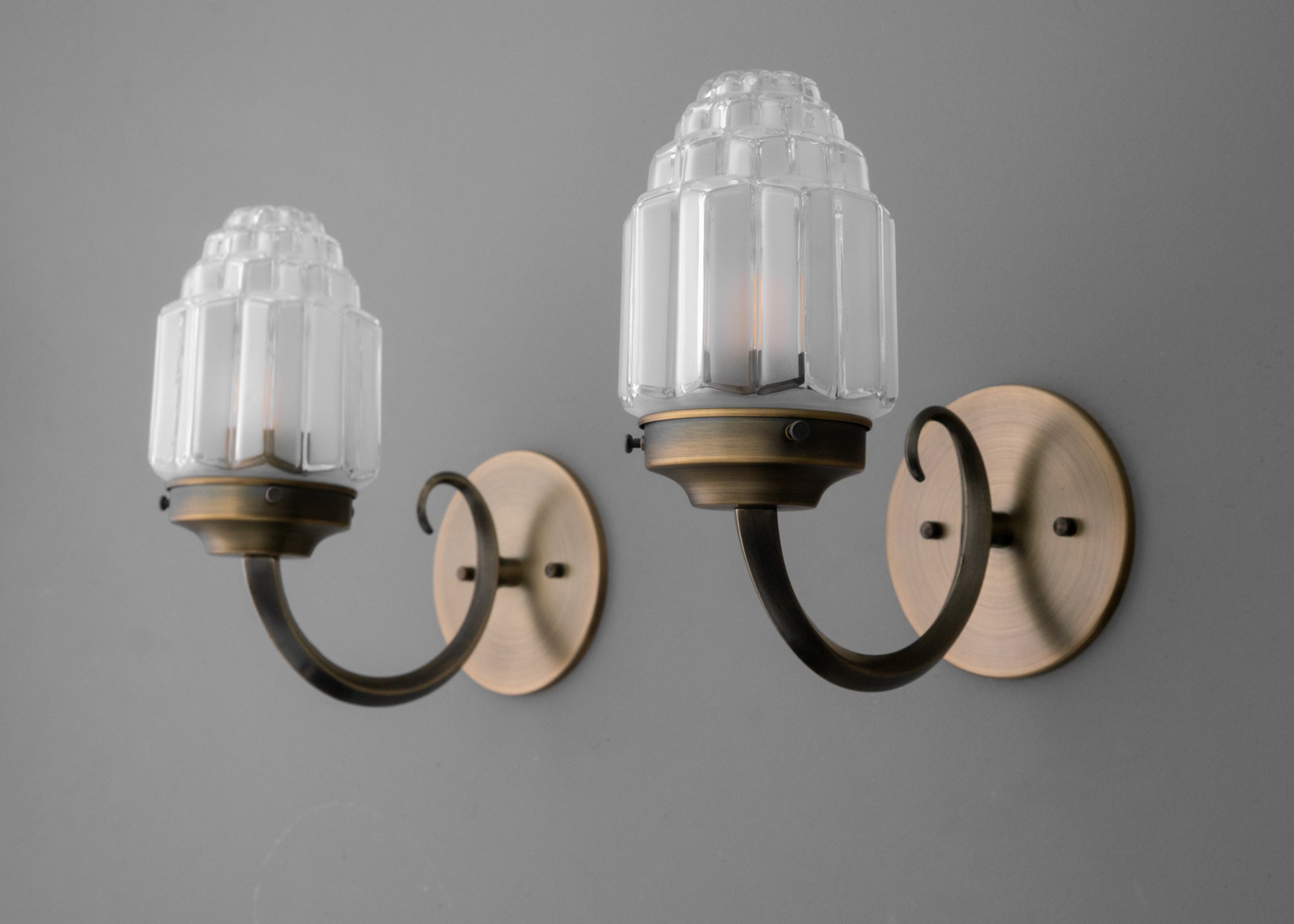 SCONCE MODEL NO. 1075