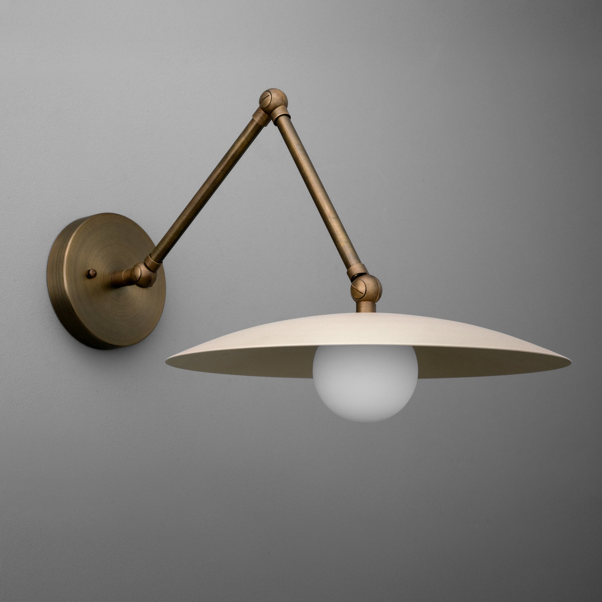 SCONCE MODEL NO. 1133