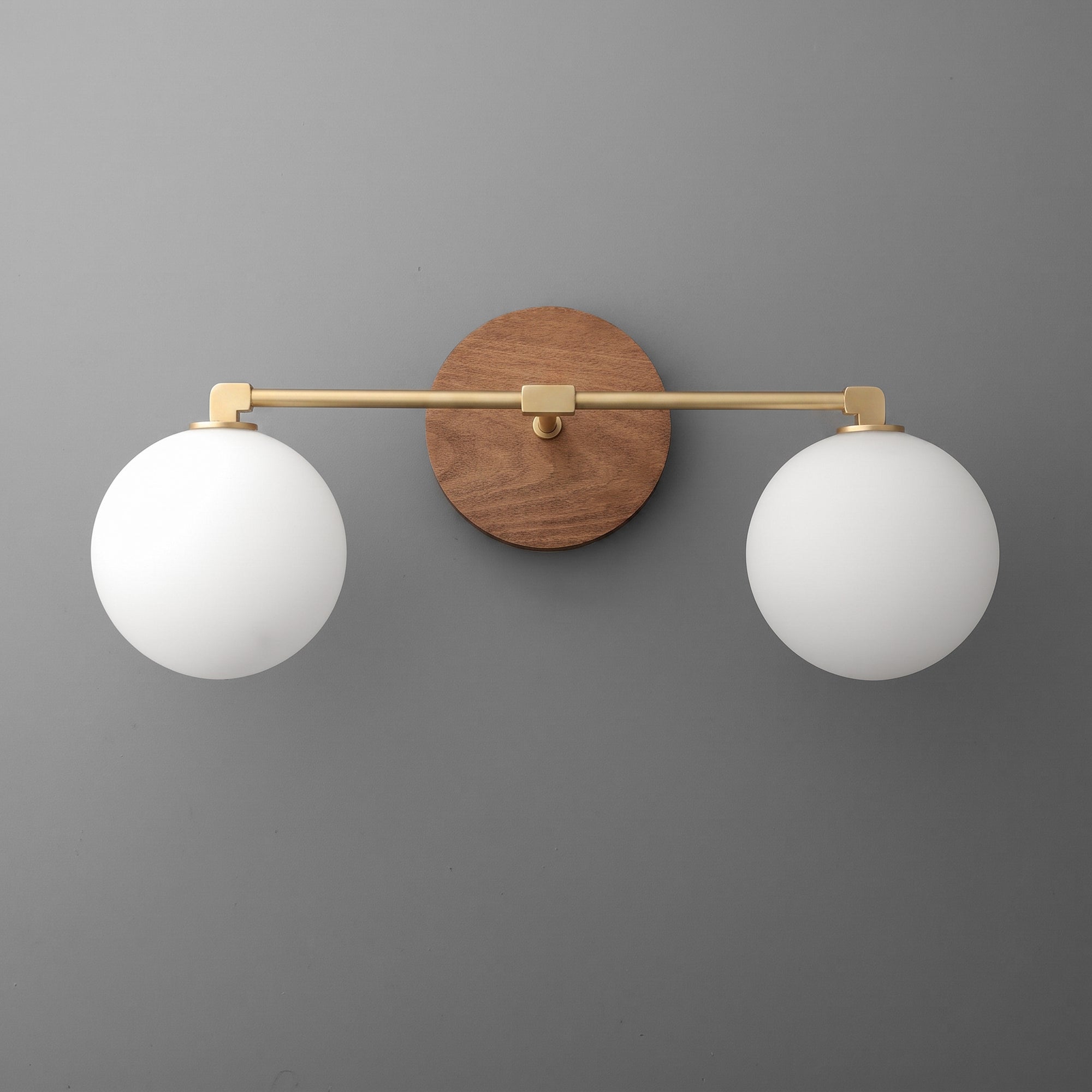 VANITY LIGHT MODEL NO. 1151