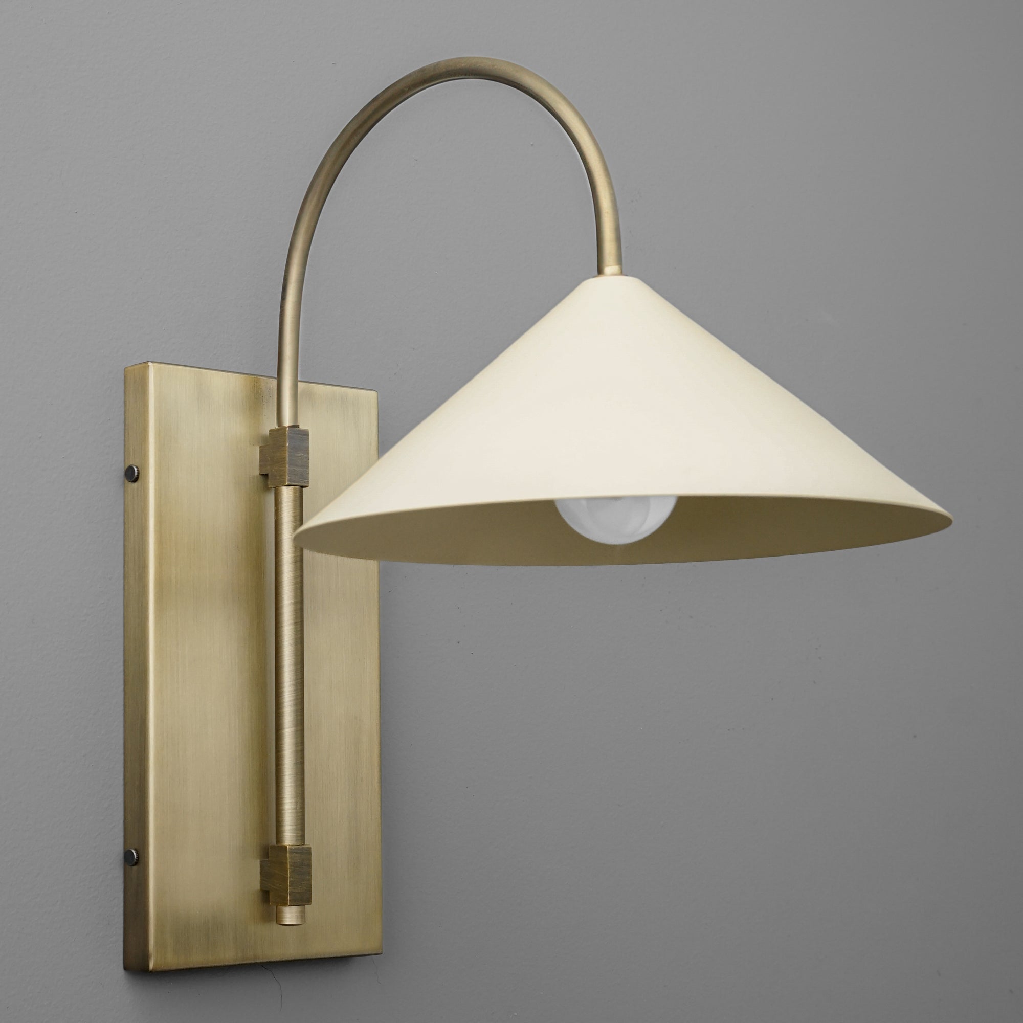 Sconce Light- Model No. 3799