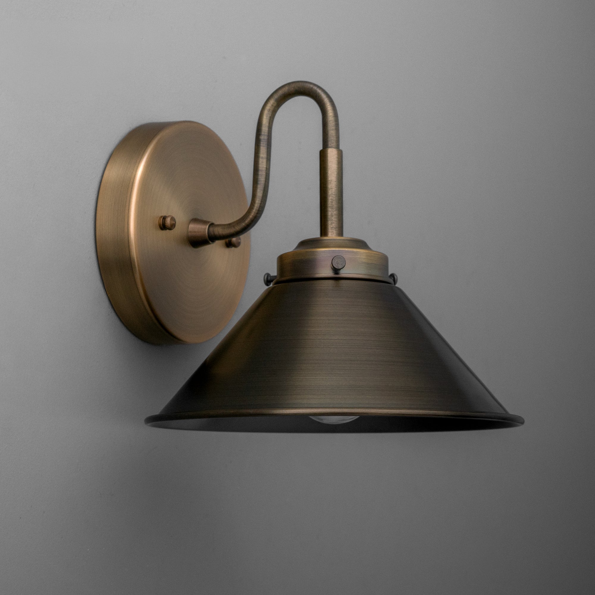 SCONCE MODEL NO. 0085