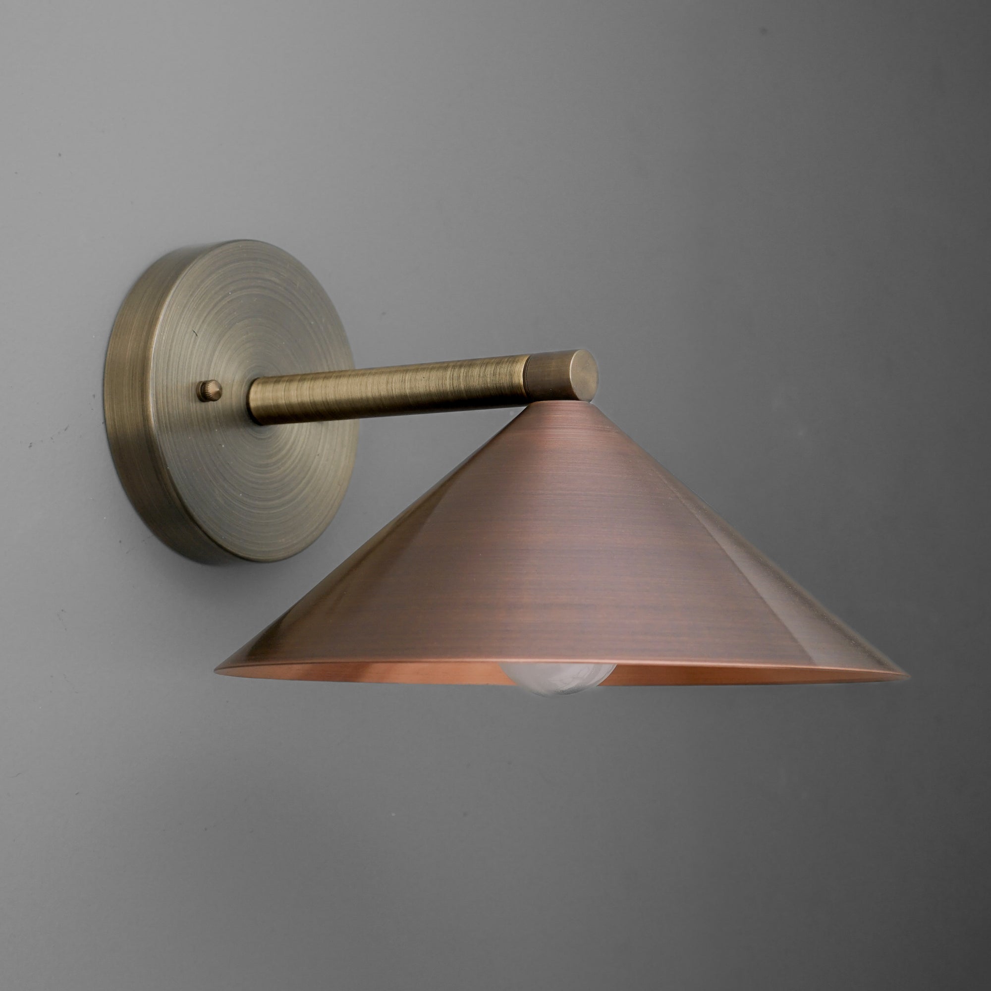 SCONCE MODEL NO. 1101