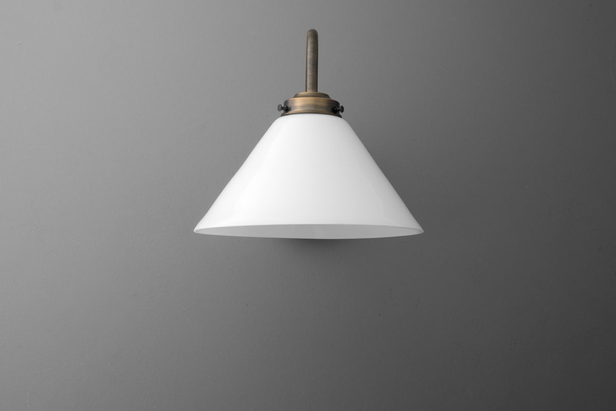 SCONCE MODEL NO. 1016