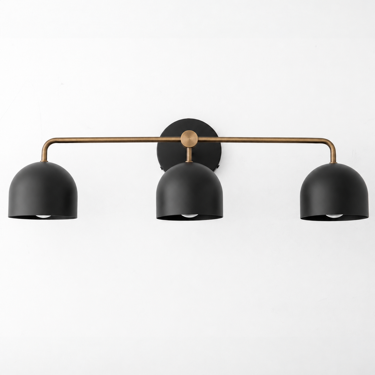 VANITY LIGHT MODEL NO. 7456 in Antique Brass