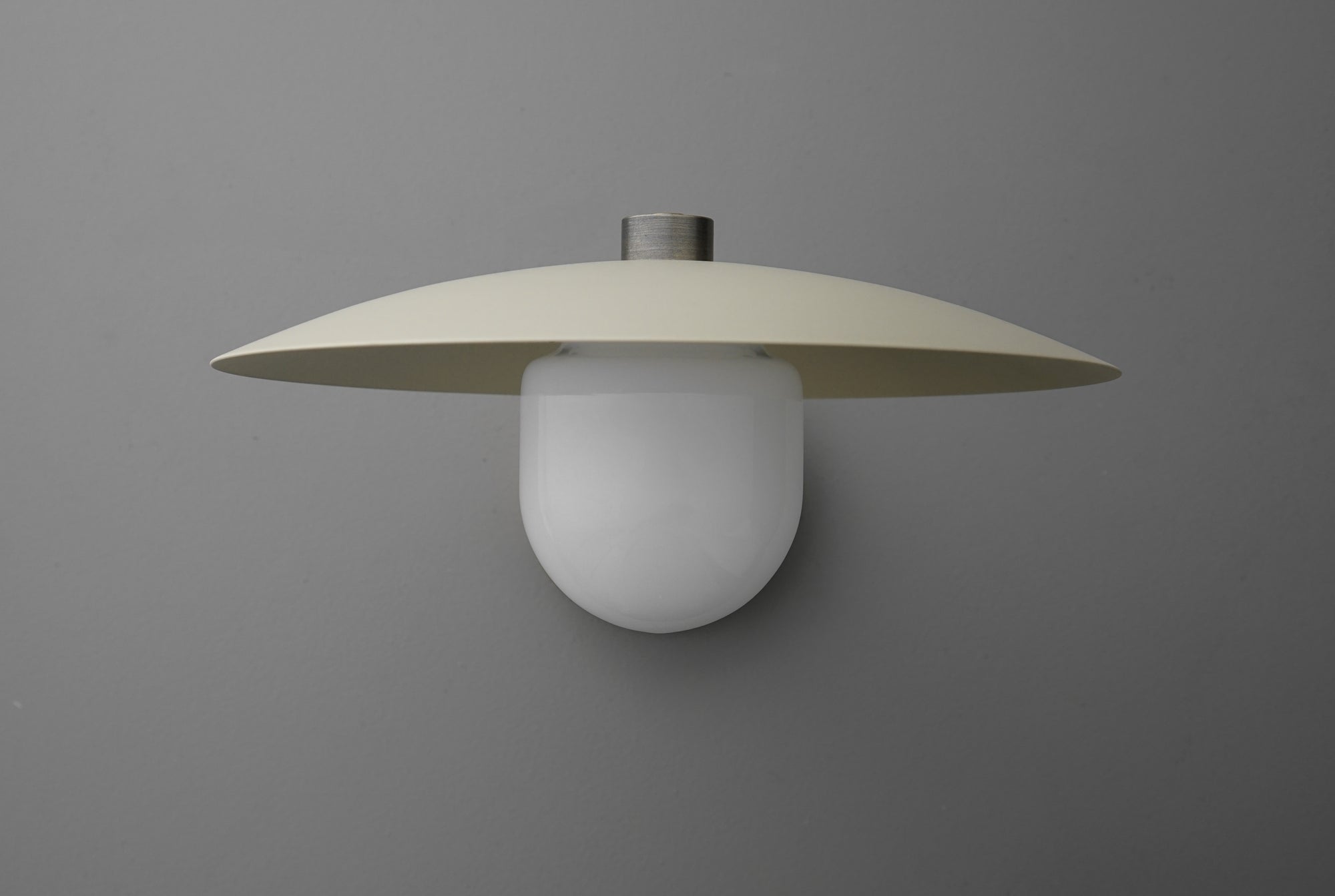 SCONCE MODEL NO. 9307