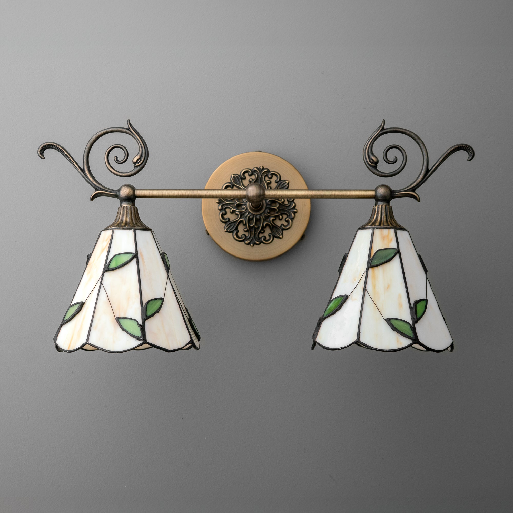 VANITY LIGHT MODEL NO. 1139