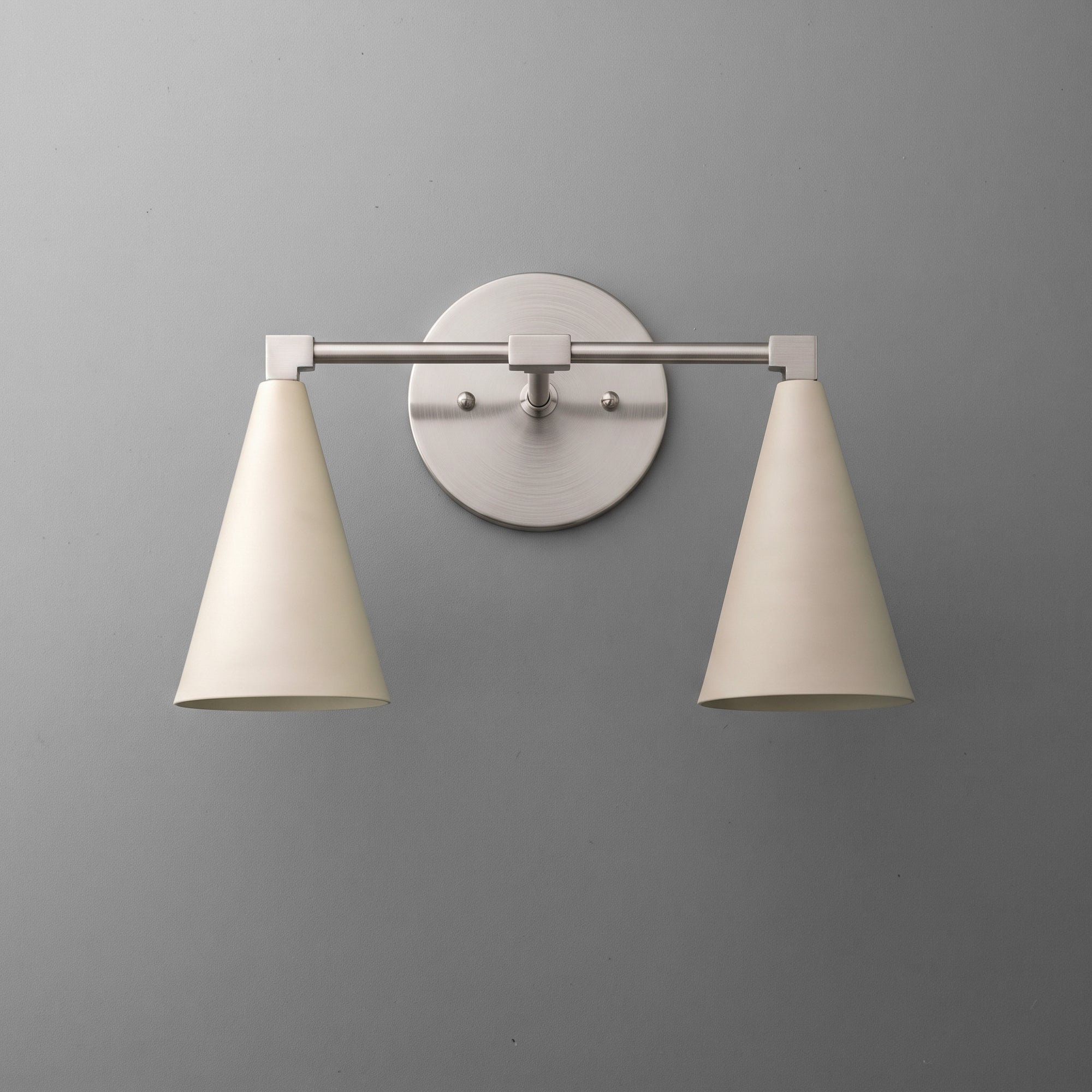 VANITY LIGHT MODEL NO. 1184