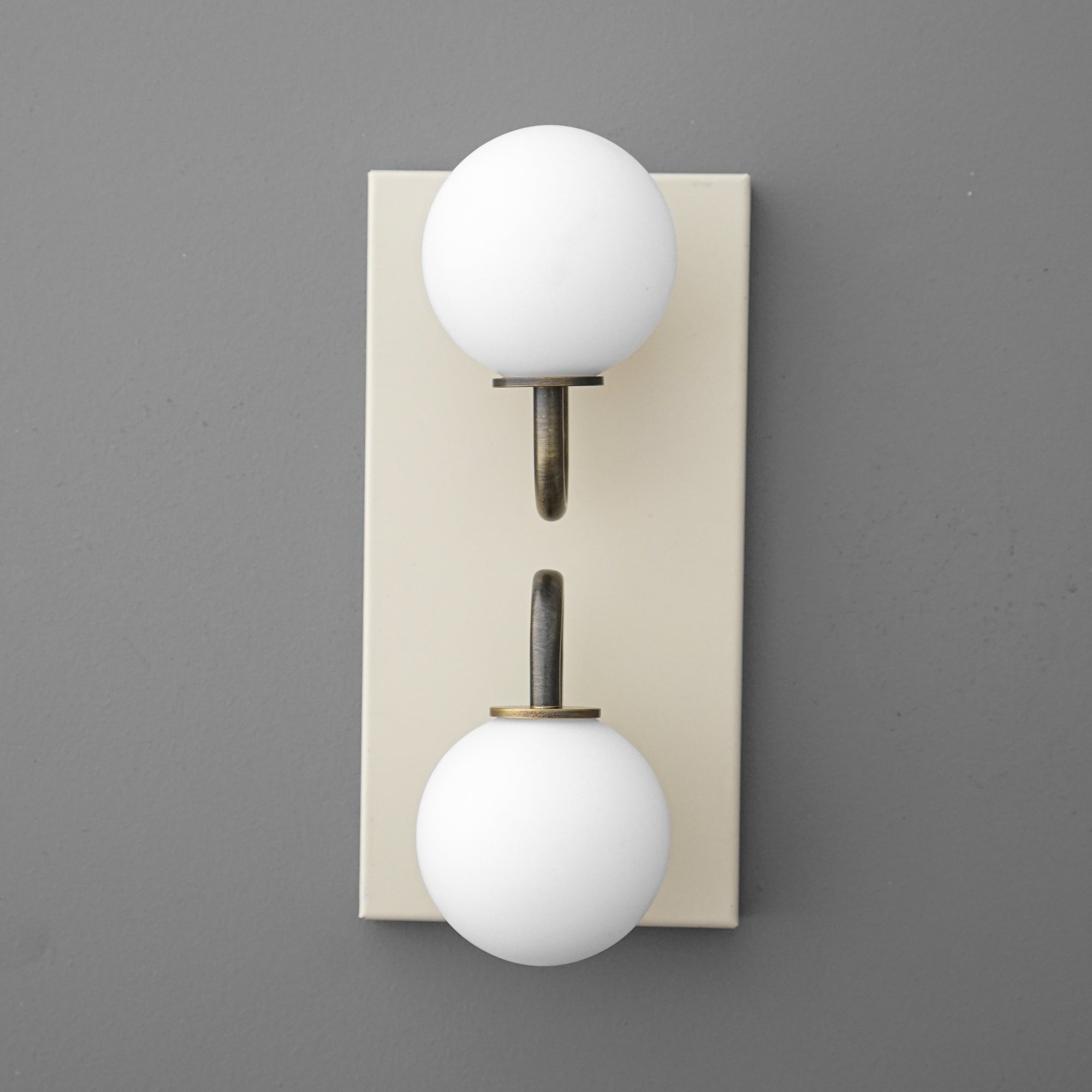 SCONCE MODEL NO. 9867