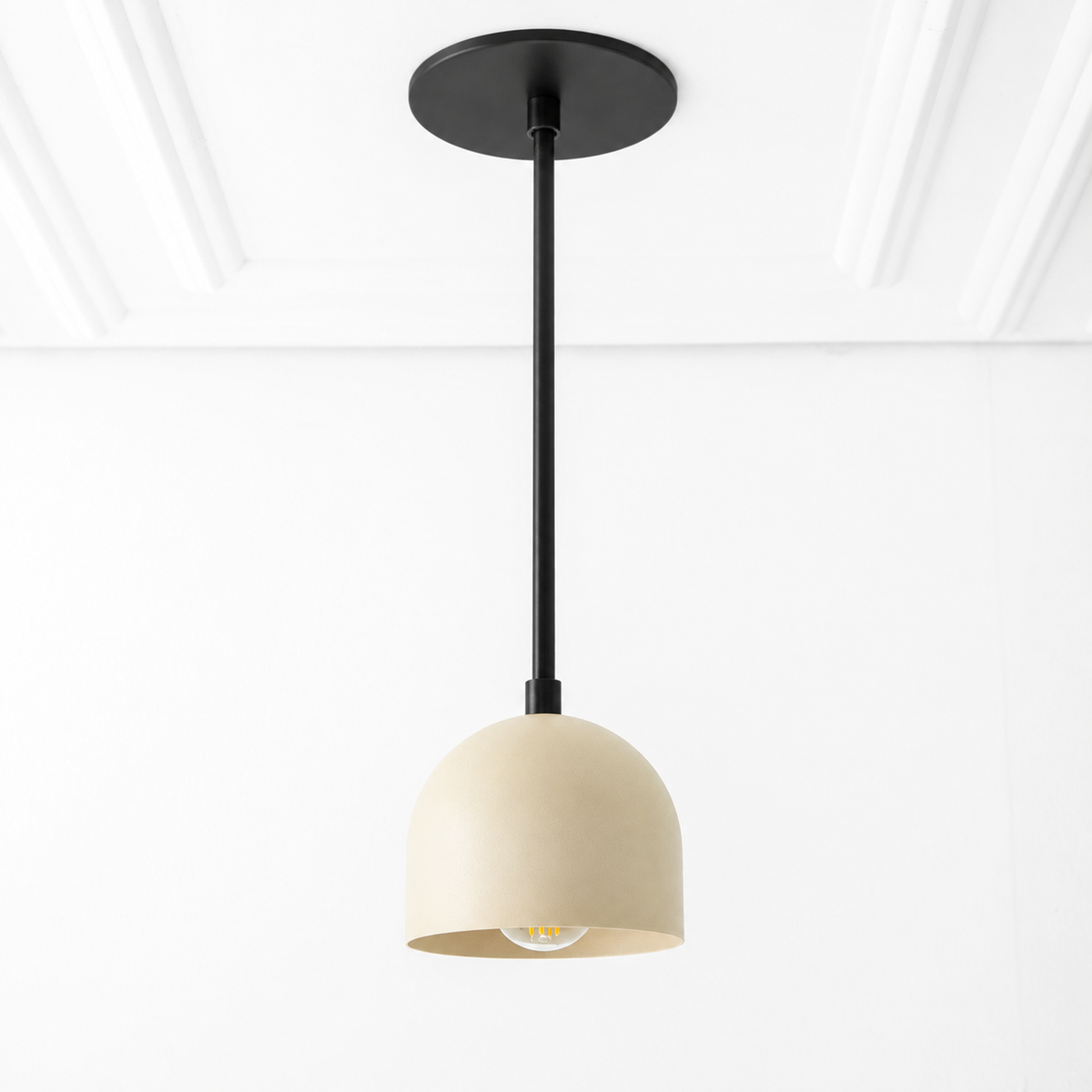 PENDANT MODEL NO. 8906 in Black/Cream with cream shade