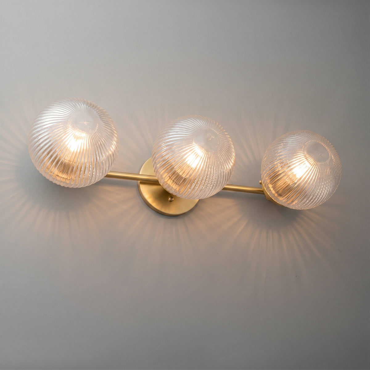 VANITY LIGHT MODEL NO. 1108