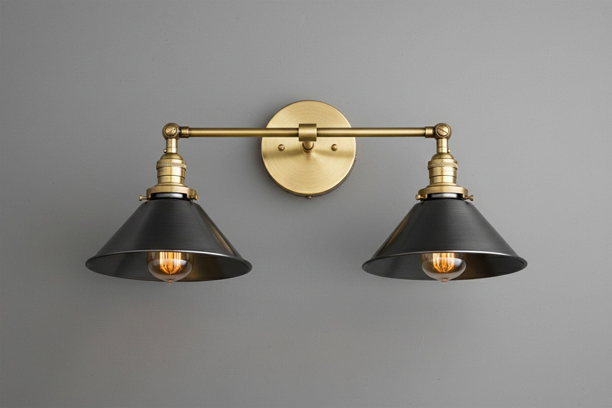 VANITY LIGHT MODEL NO. 0799