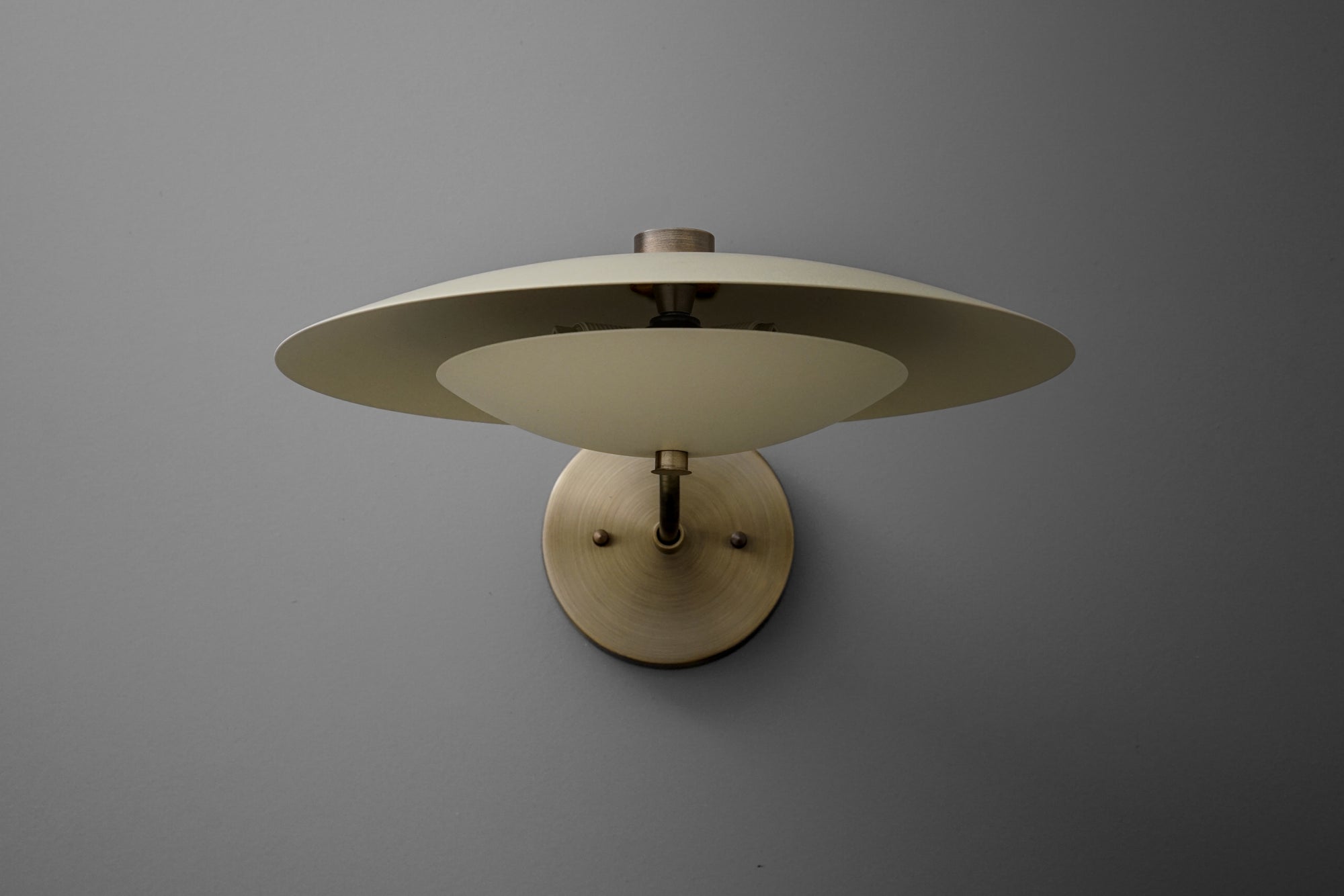 SCONCE MODEL NO. 1581