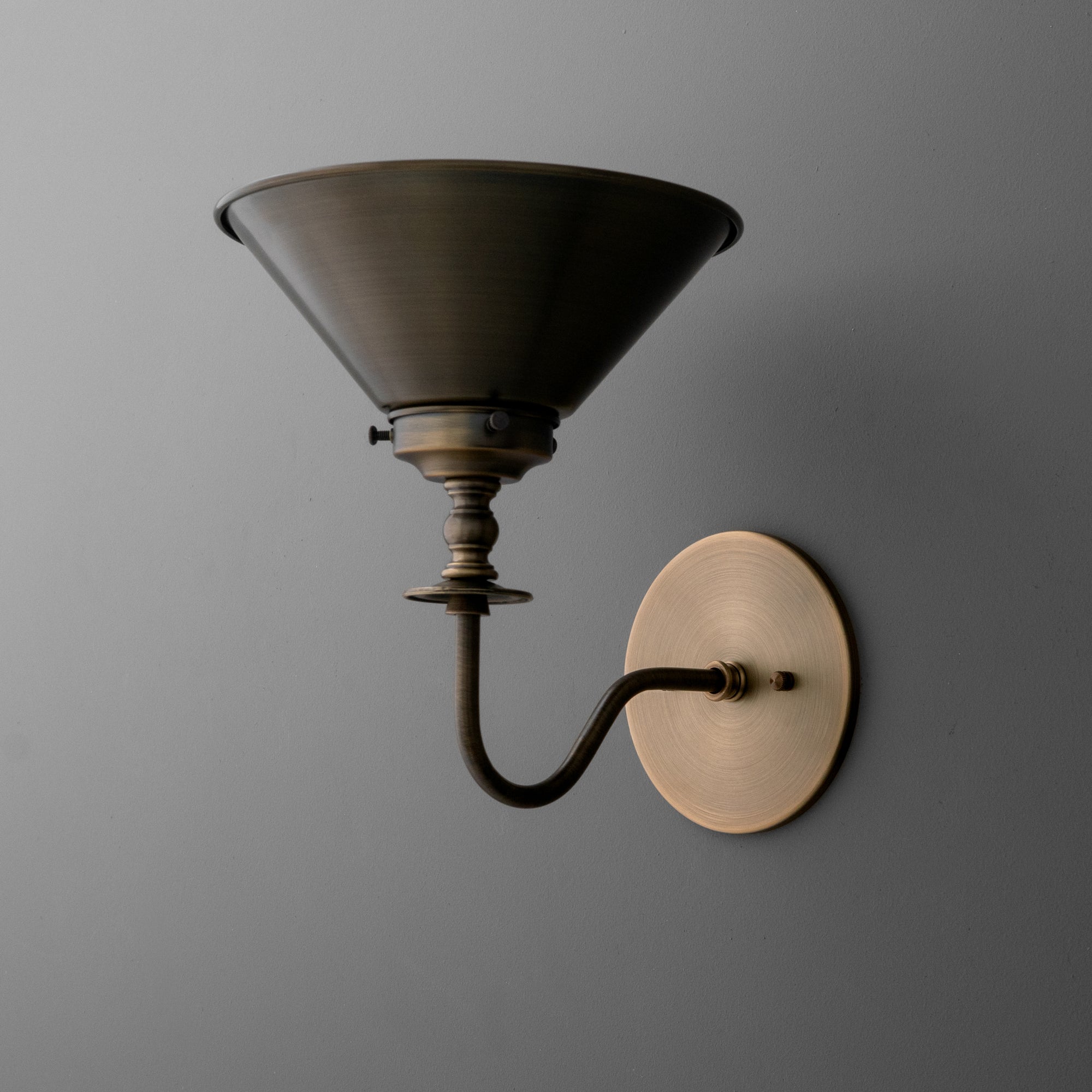 SCONCE MODEL NO. 9980
