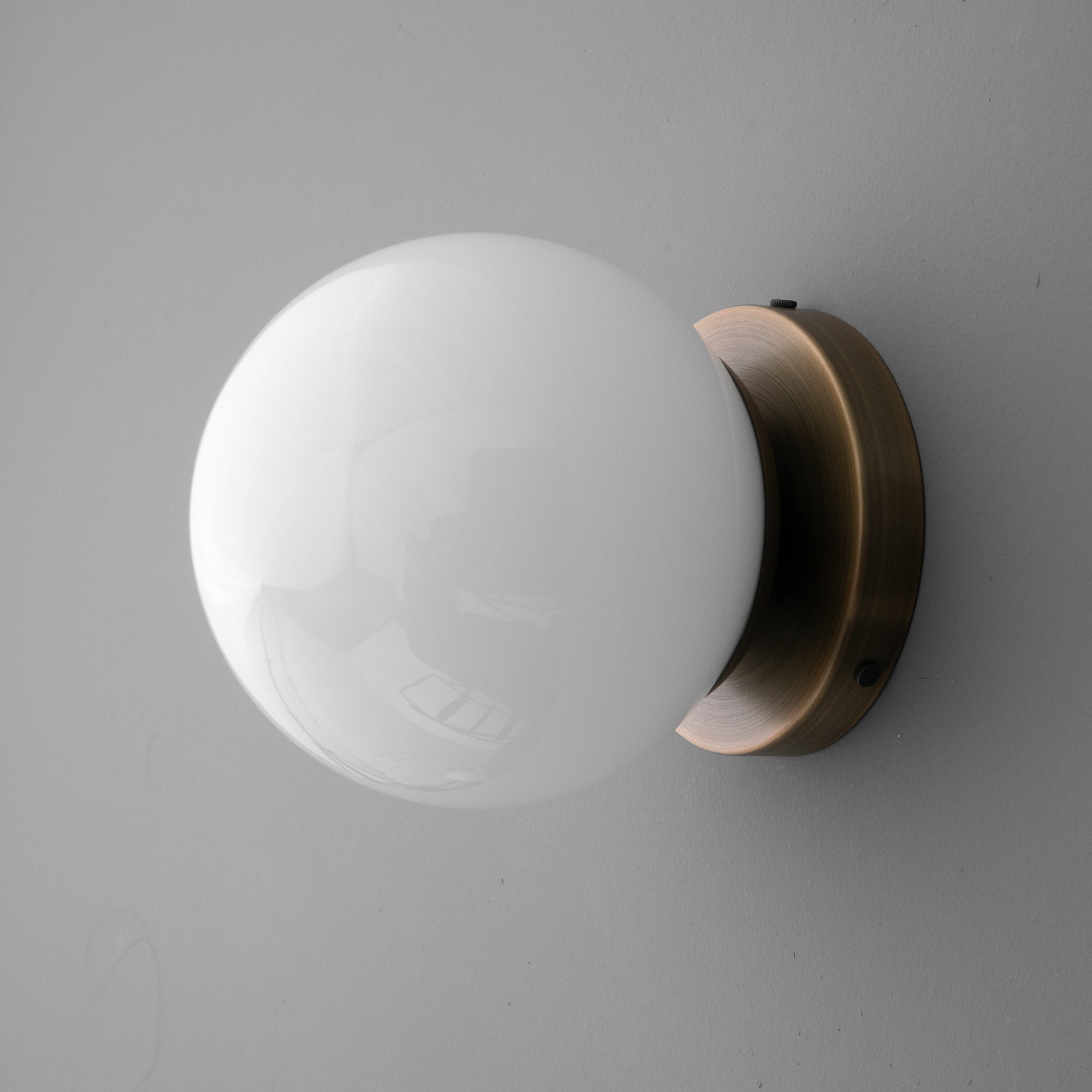 SCONCE MODEL NO. 3825