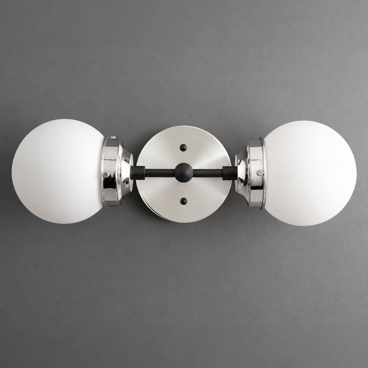 VANITY LIGHT MODEL NO. 2599 in Nickel/Black/Nickel