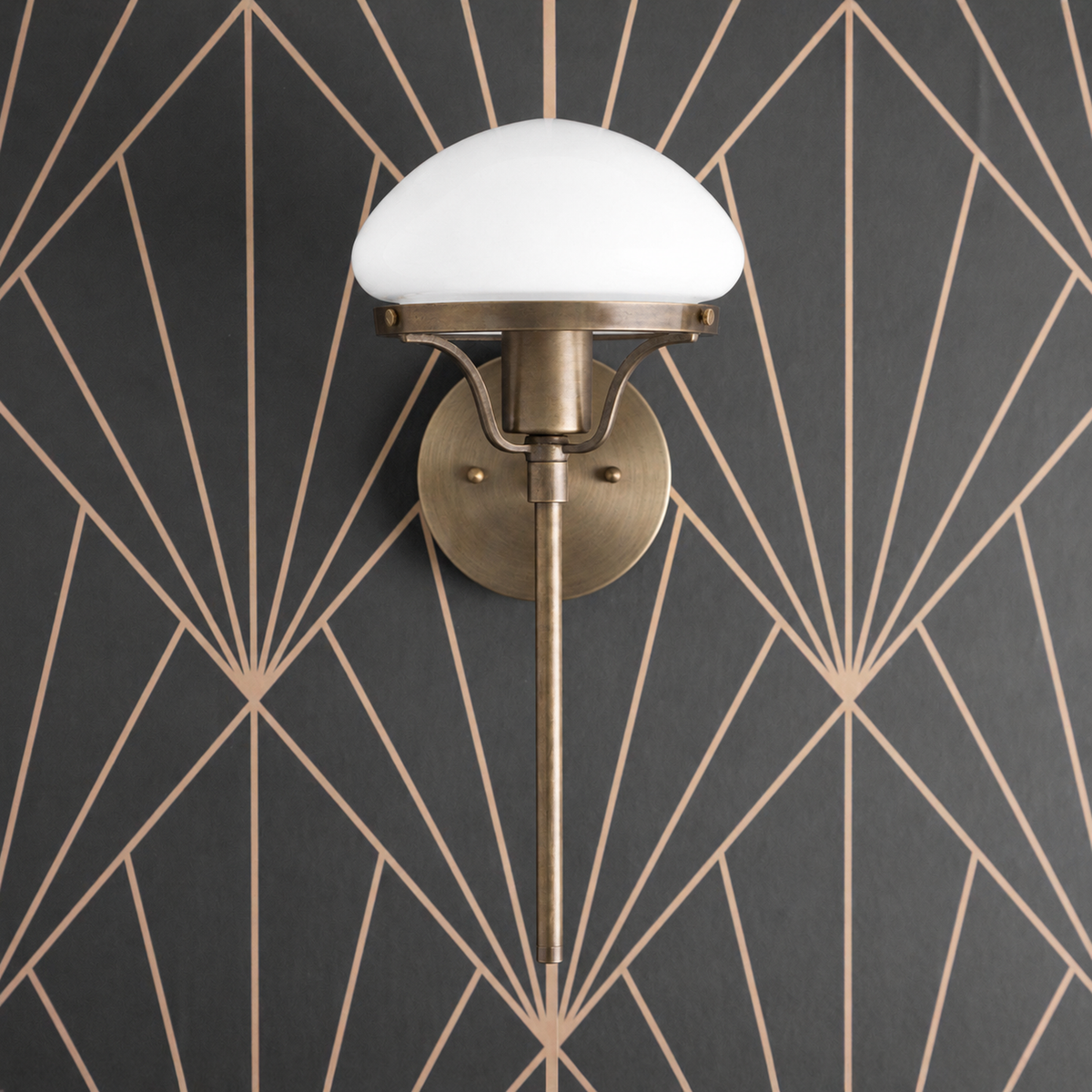 SCONCE MODEL NO. 9401 in Antique Brass