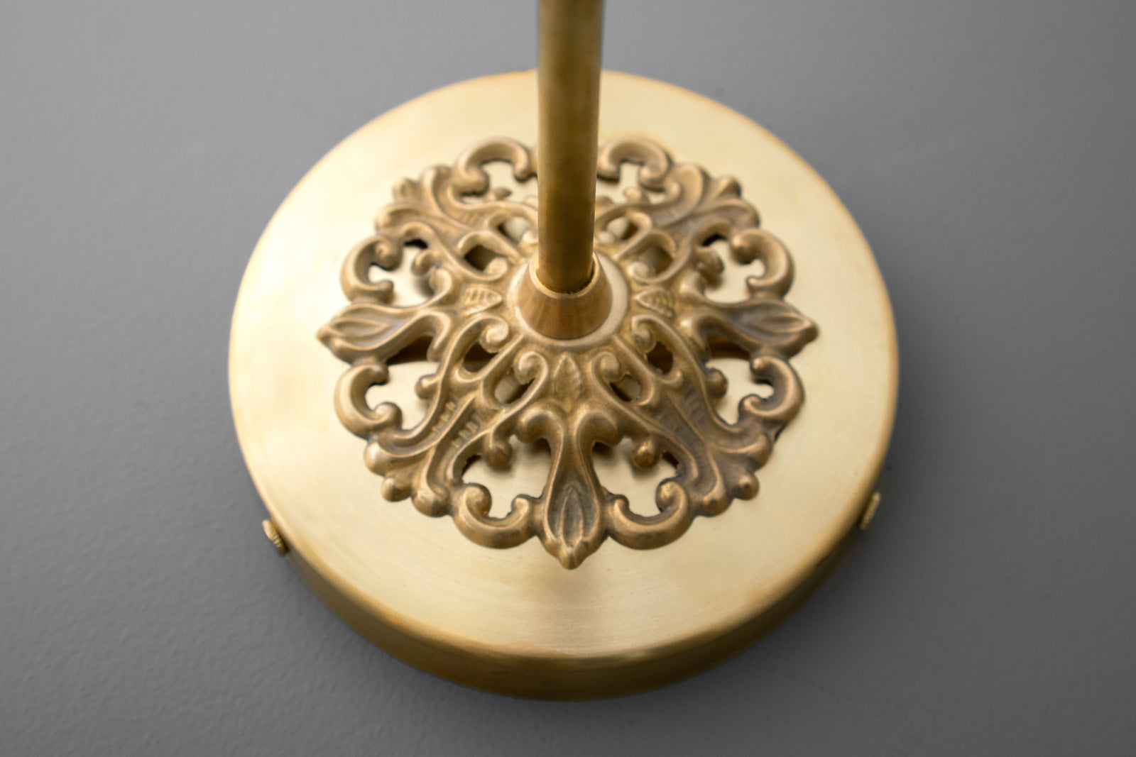 VANITY LIGHT MODEL NO. 1139