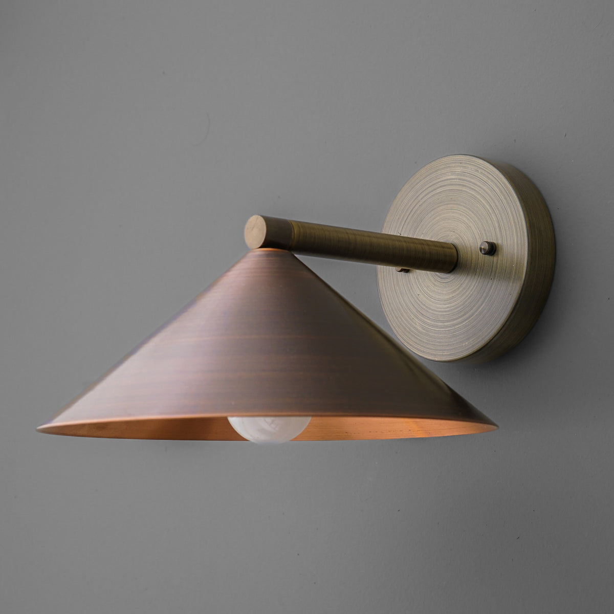 SCONCE MODEL NO. 1101