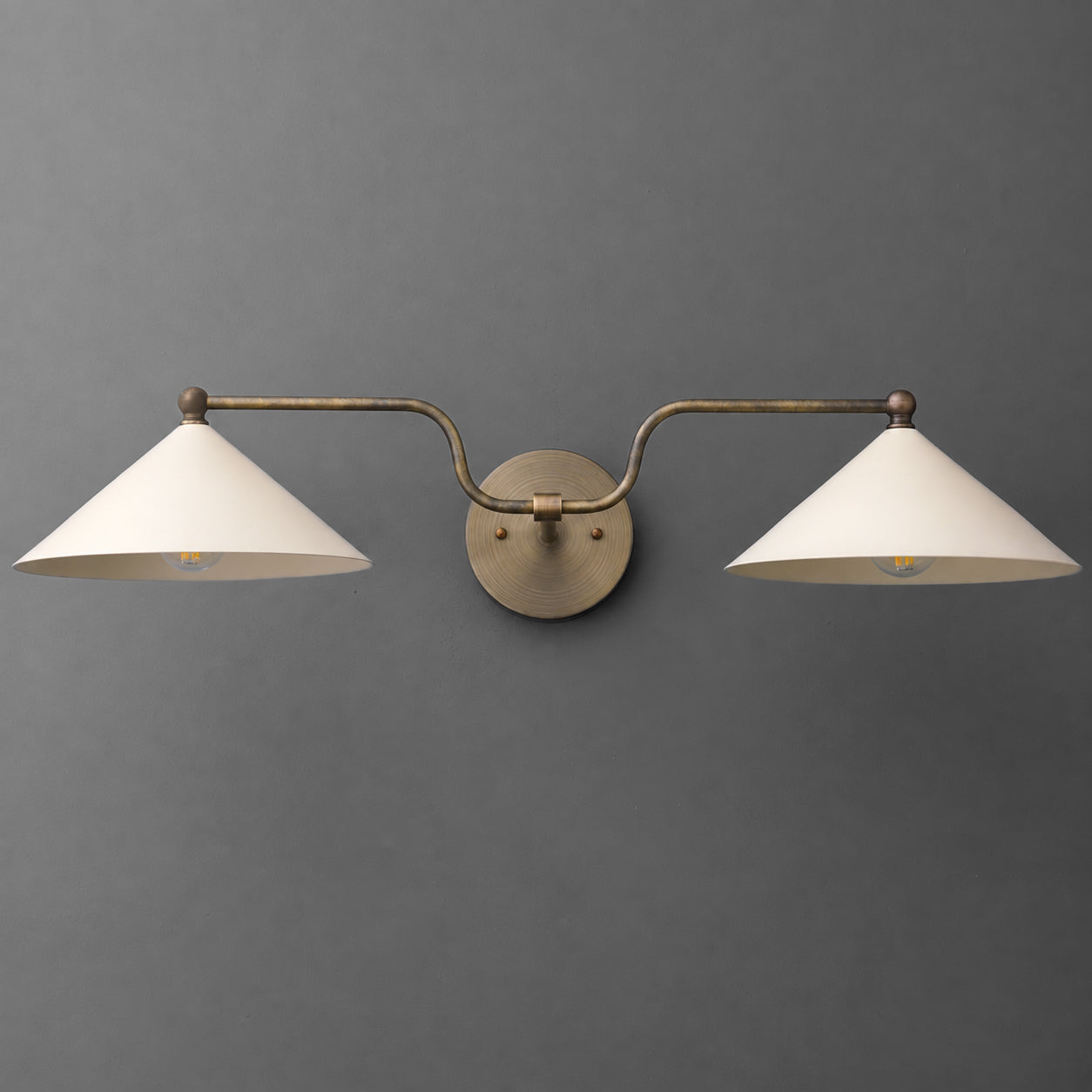 VANITY LIGHT MODEL NO. 1171