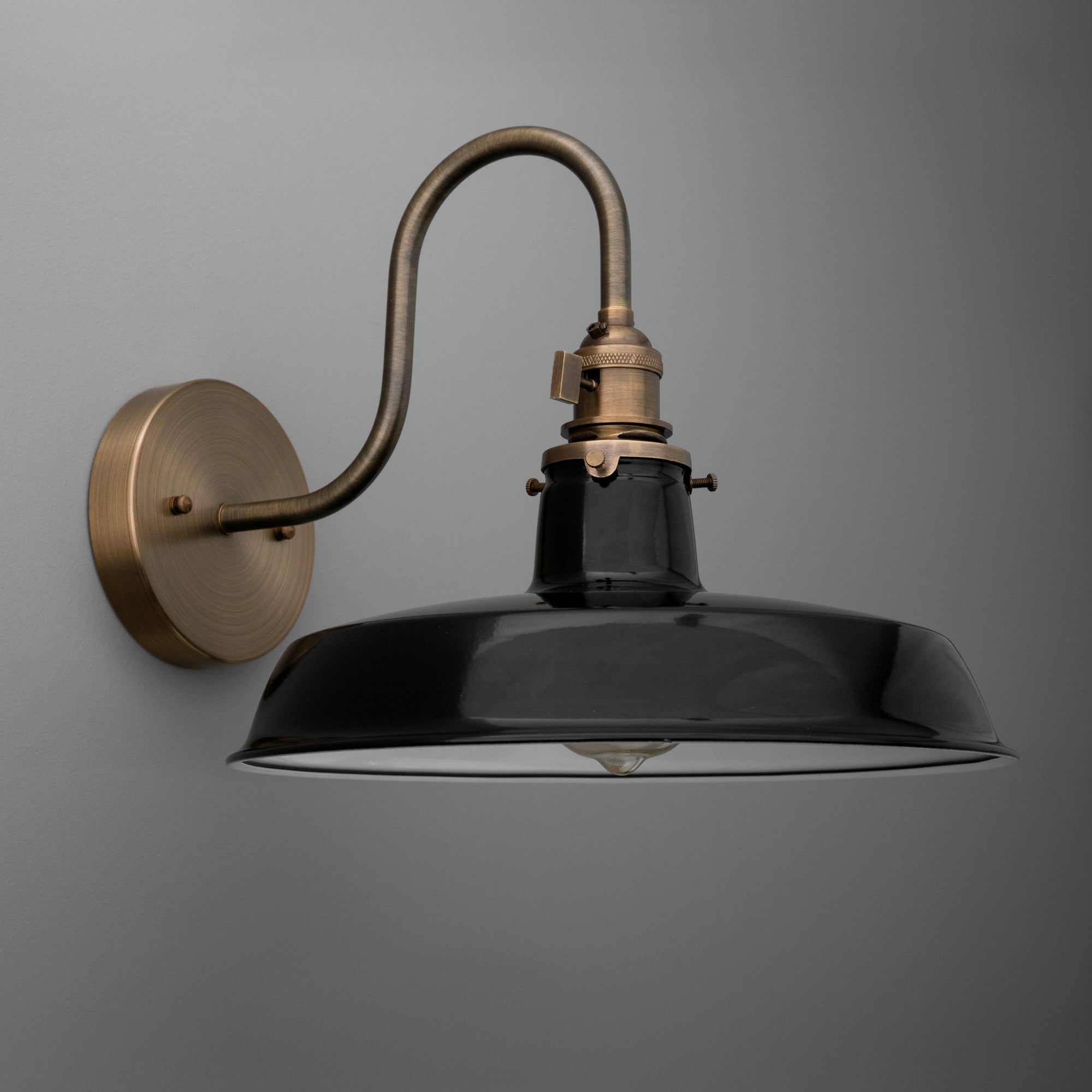 SCONCE MODEL NO. 3390