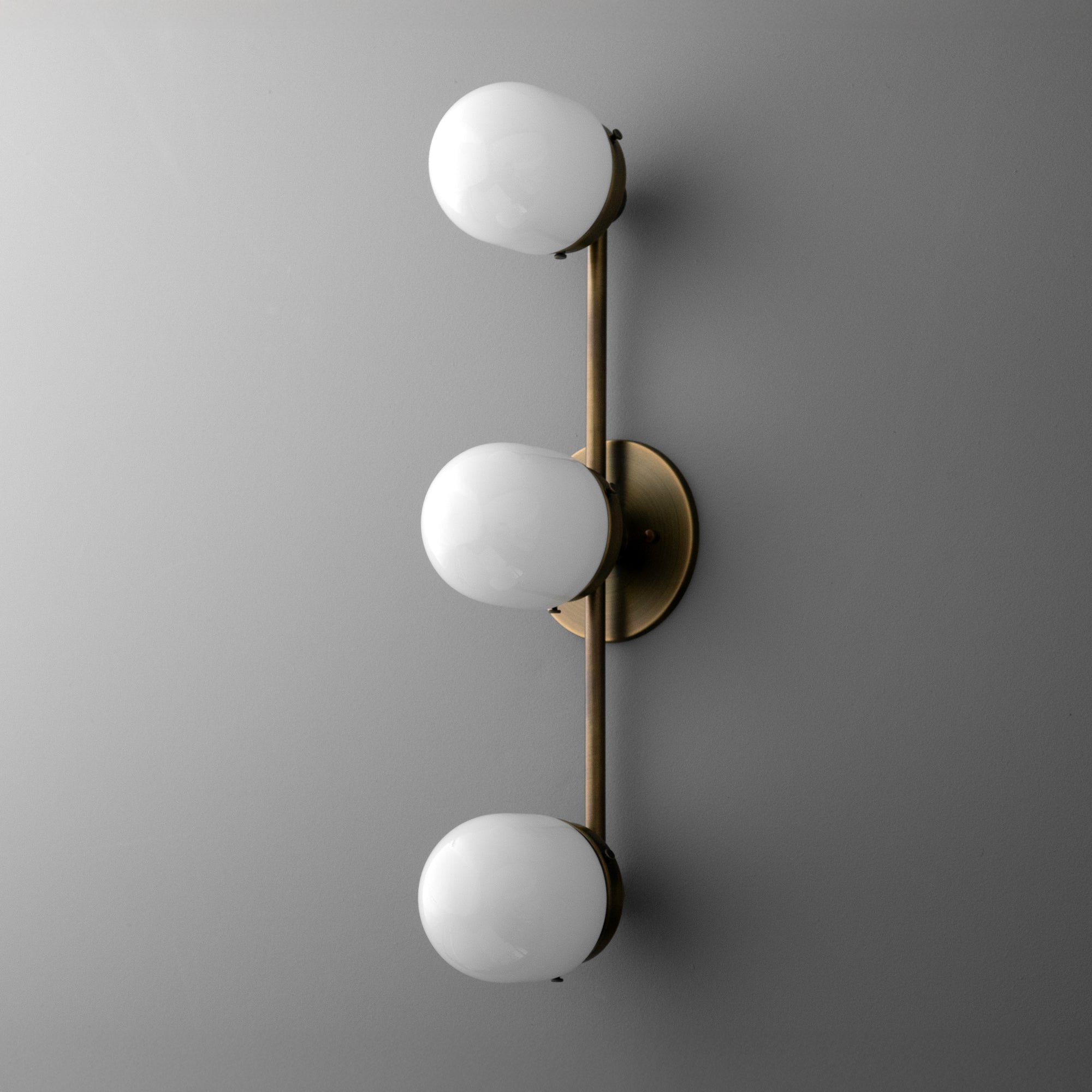 SCONCE MODEL NO. 9157