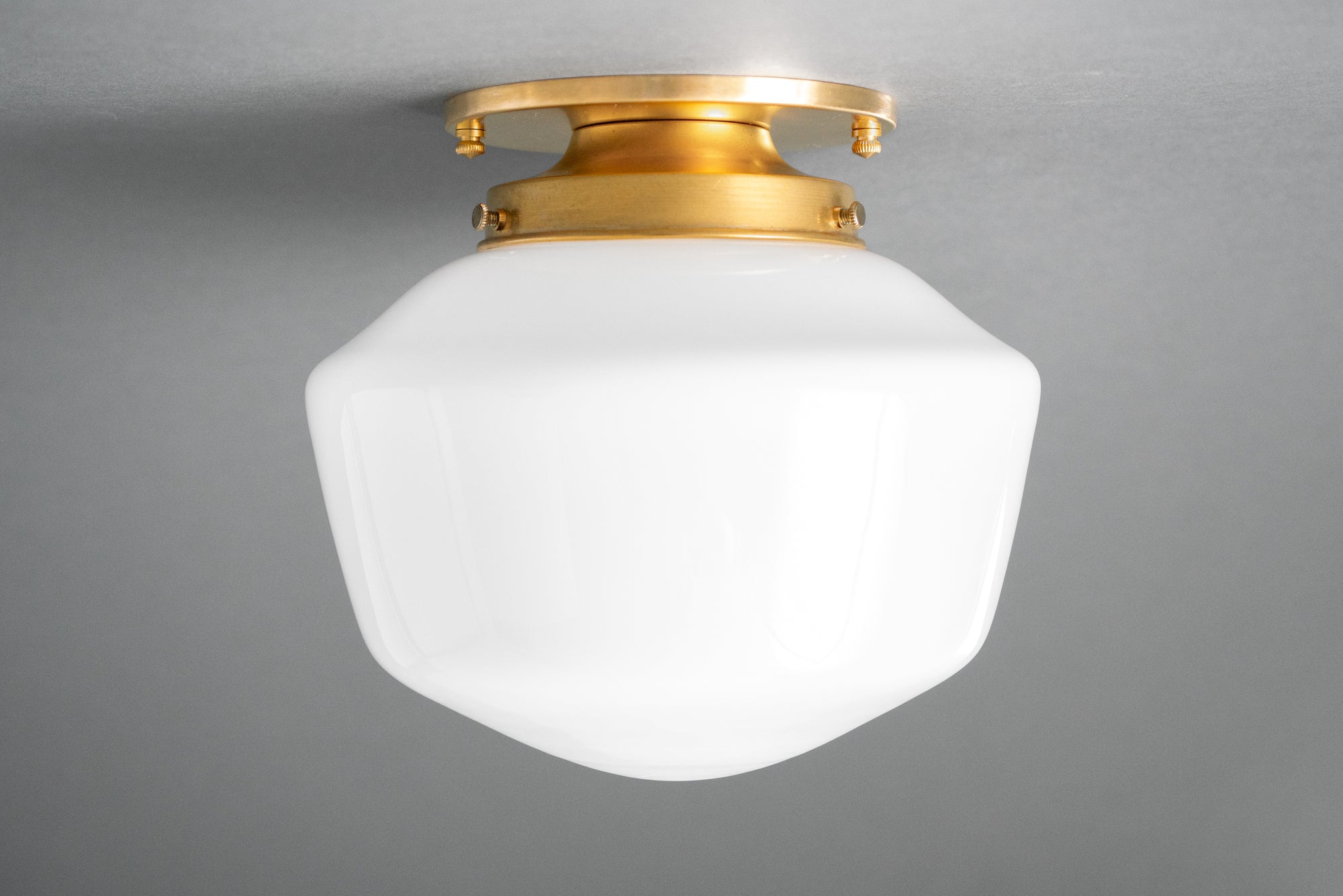 CEILING LIGHT MODEL NO. 7148