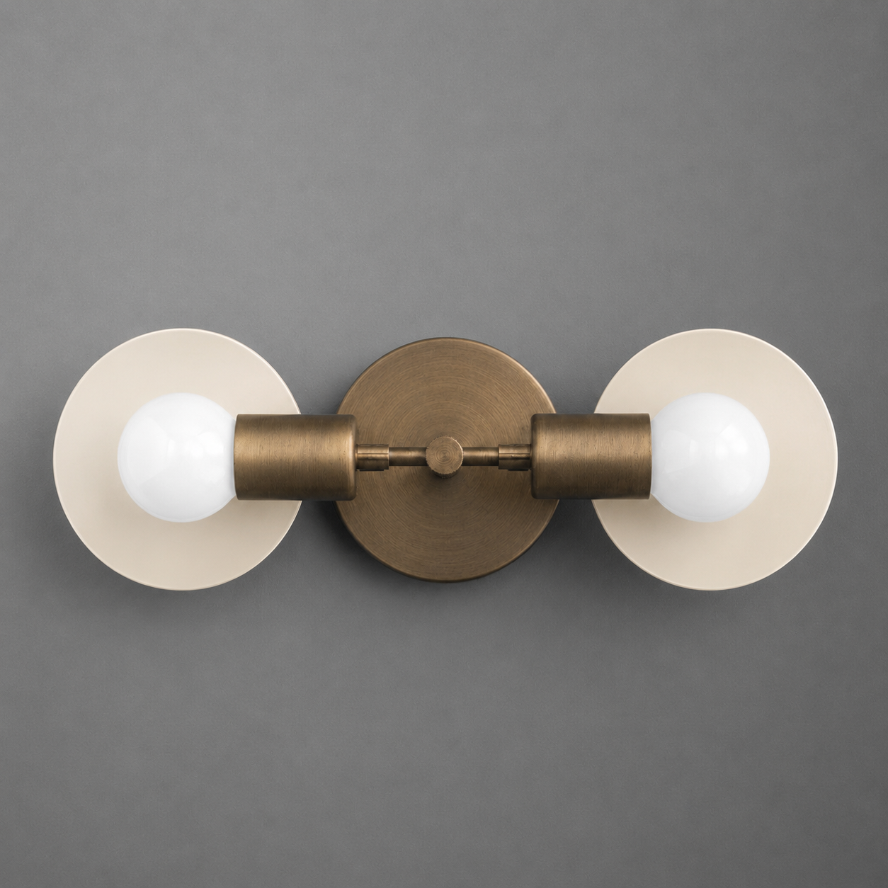 VANITY LIGHT MODEL NO. 1006