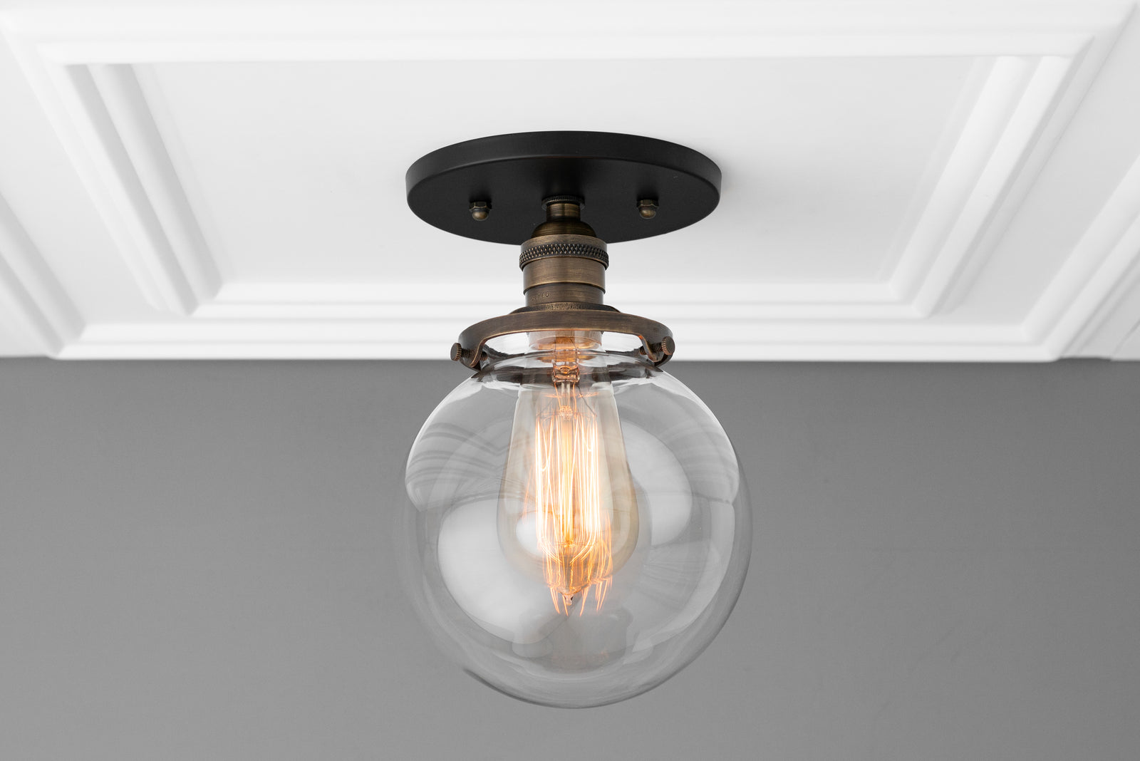 CEILING LIGHT MODEL NO. 1653