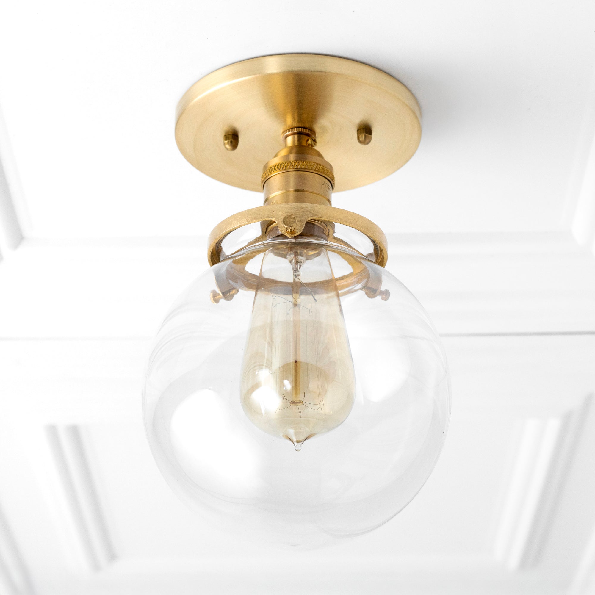CEILING LIGHT MODEL NO. 1653