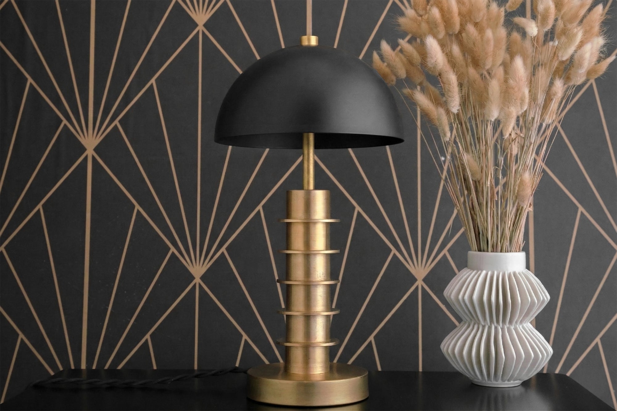 TABLE LAMP MODEL NO. 9987