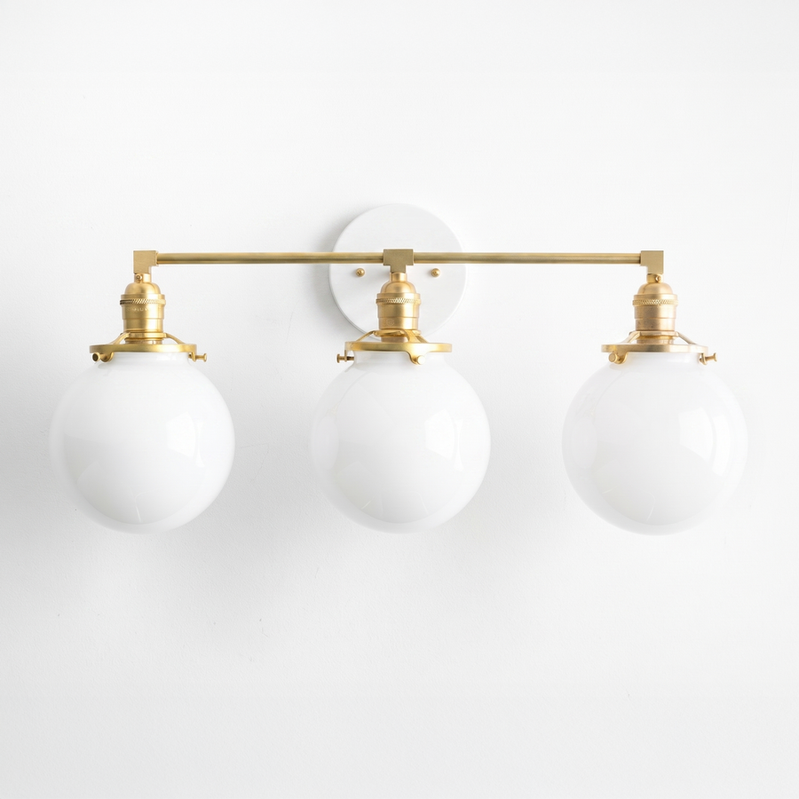 VANITY LIGHT MODEL NO. 4111
