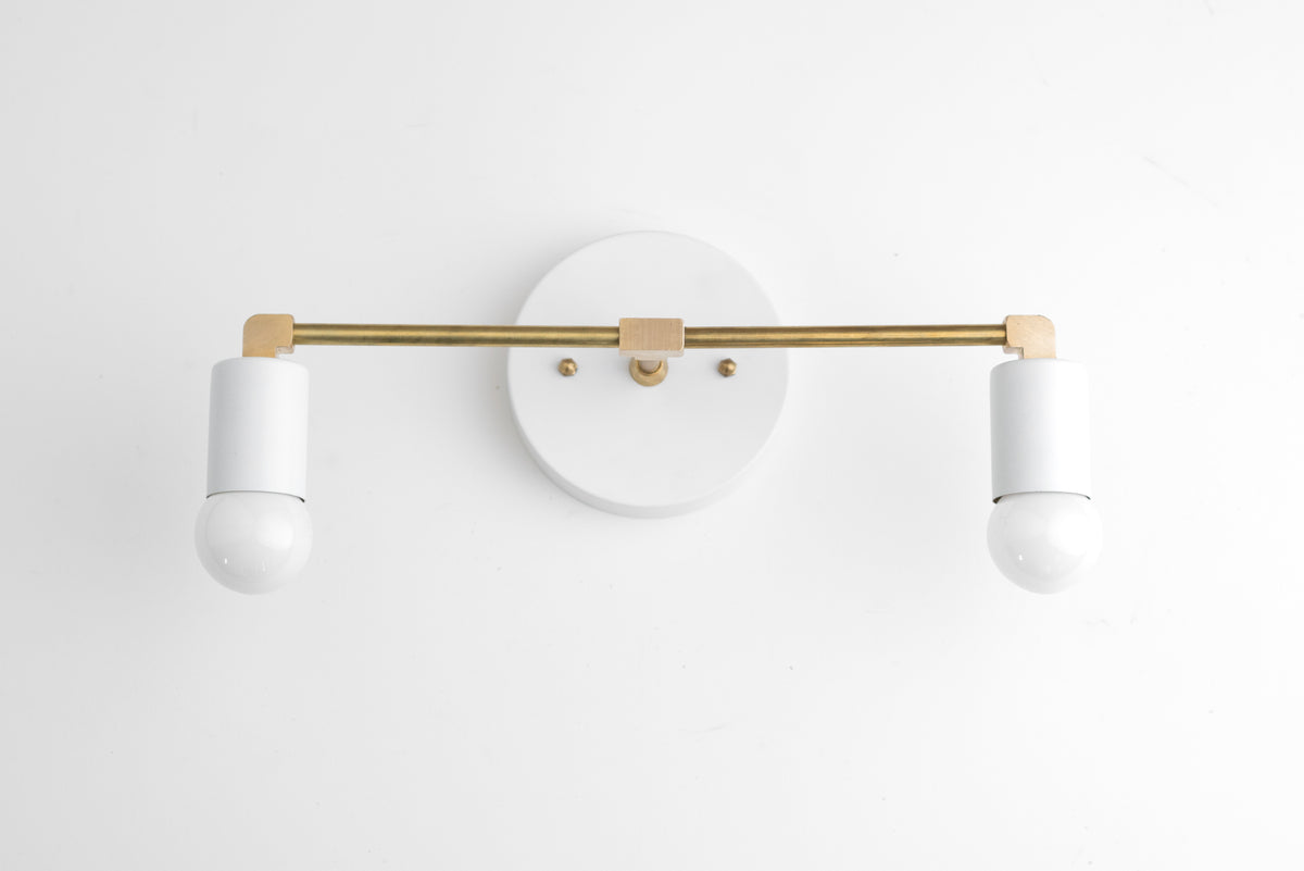 VANITY LIGHT MODEL NO. 8412