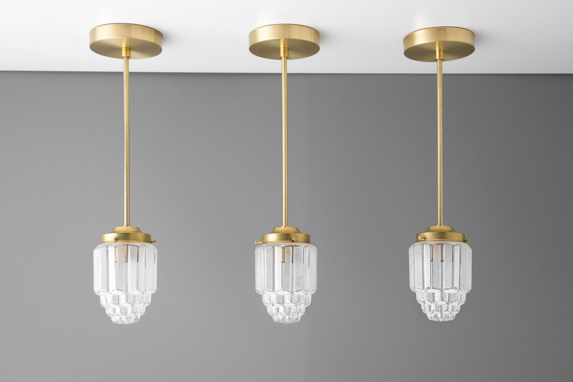 PENDANT MODEL NO. 5492