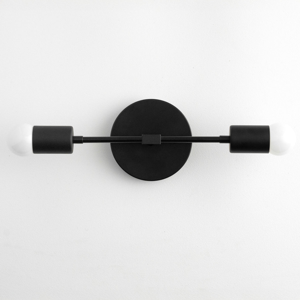 VANITY LIGHT MODEL NO. 5563