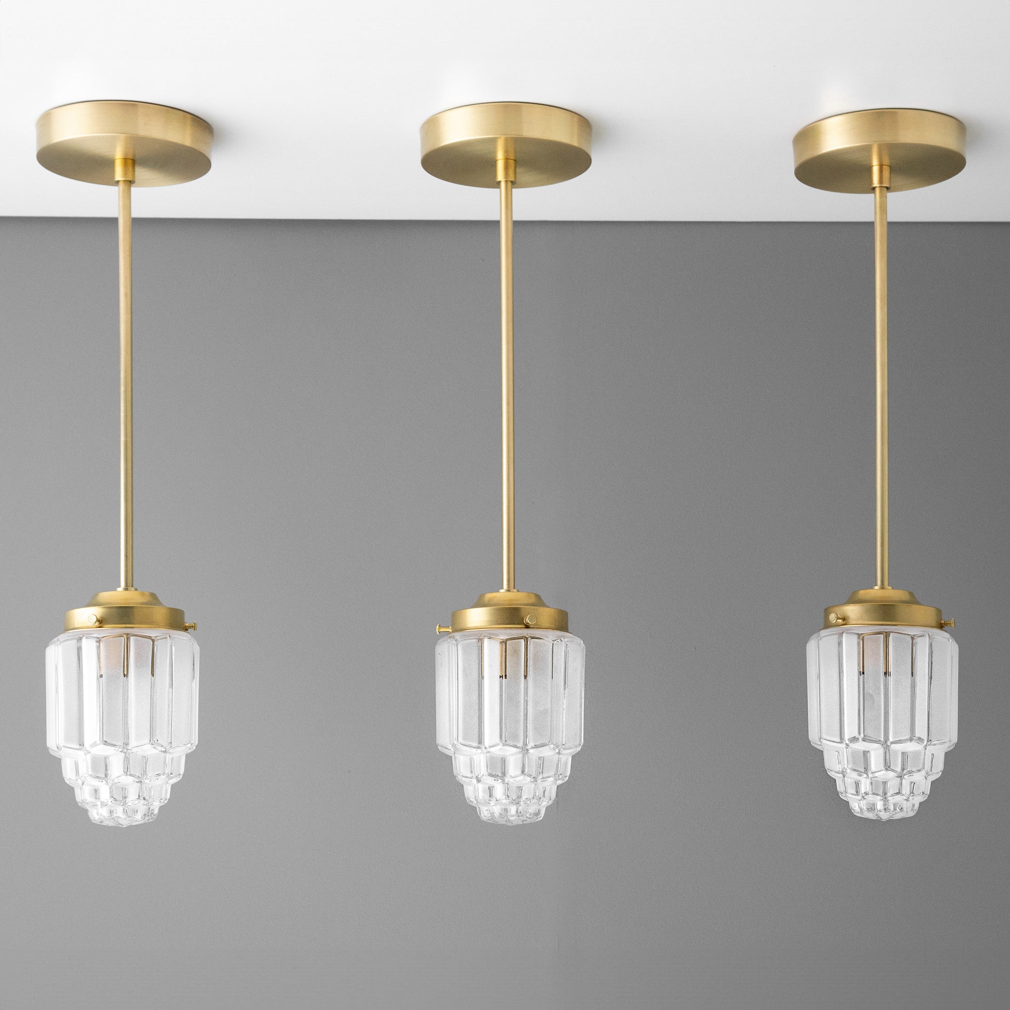 PENDANT MODEL NO. 5492