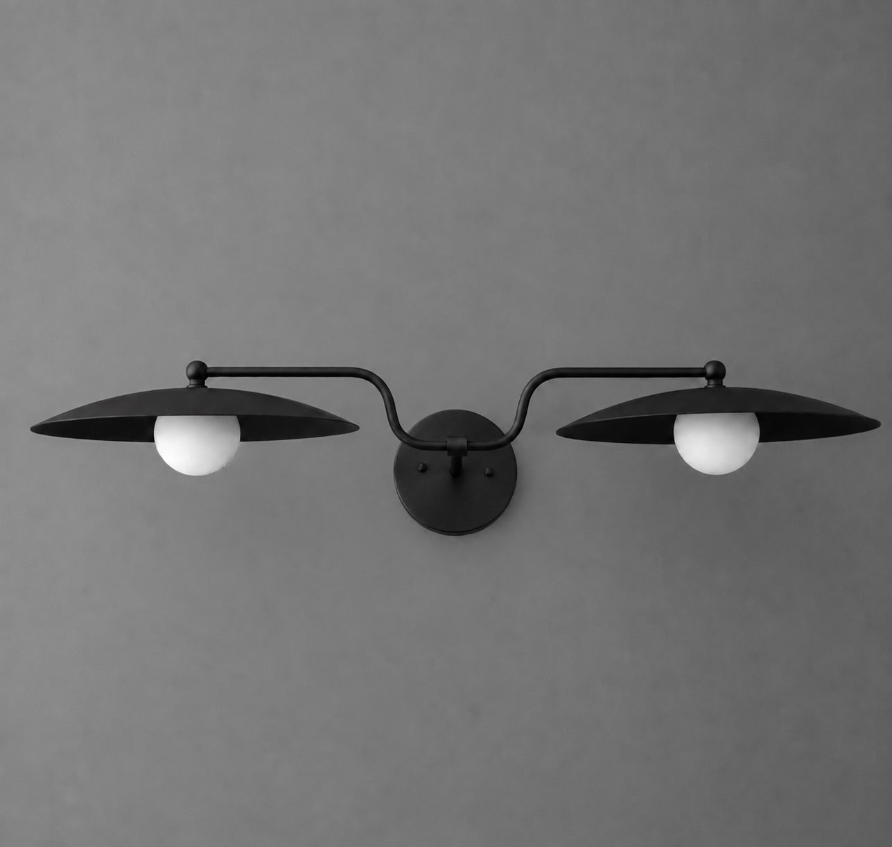 VANITY LIGHT MODEL NO. 1110