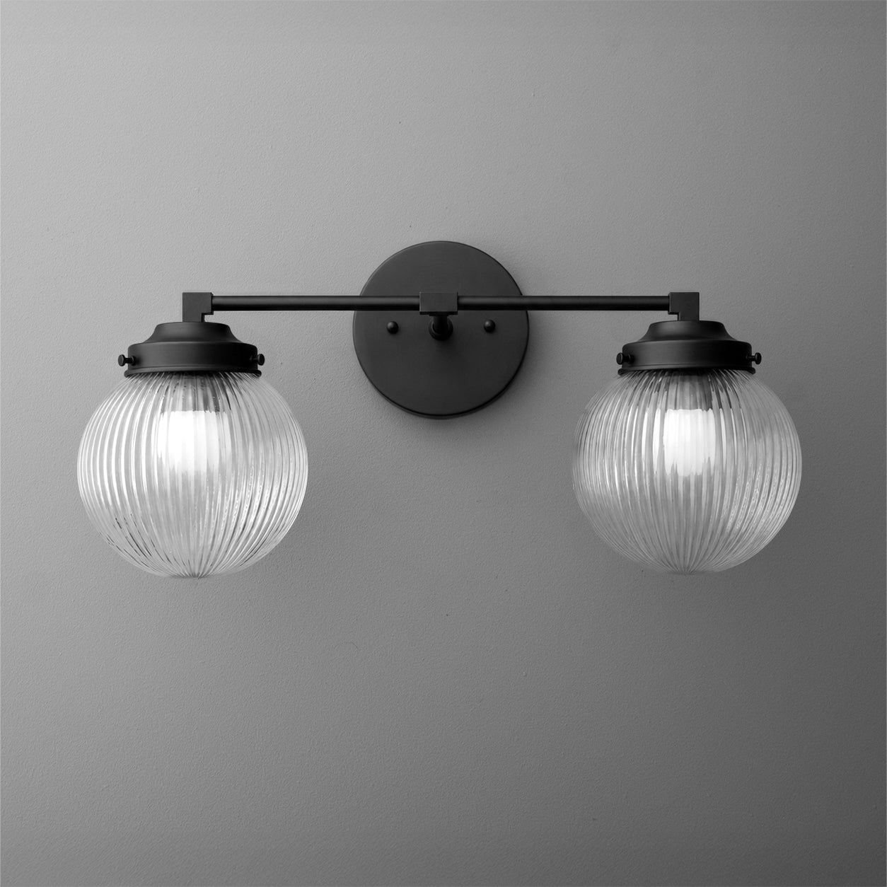 VANITY LIGHT MODEL NO. 1125