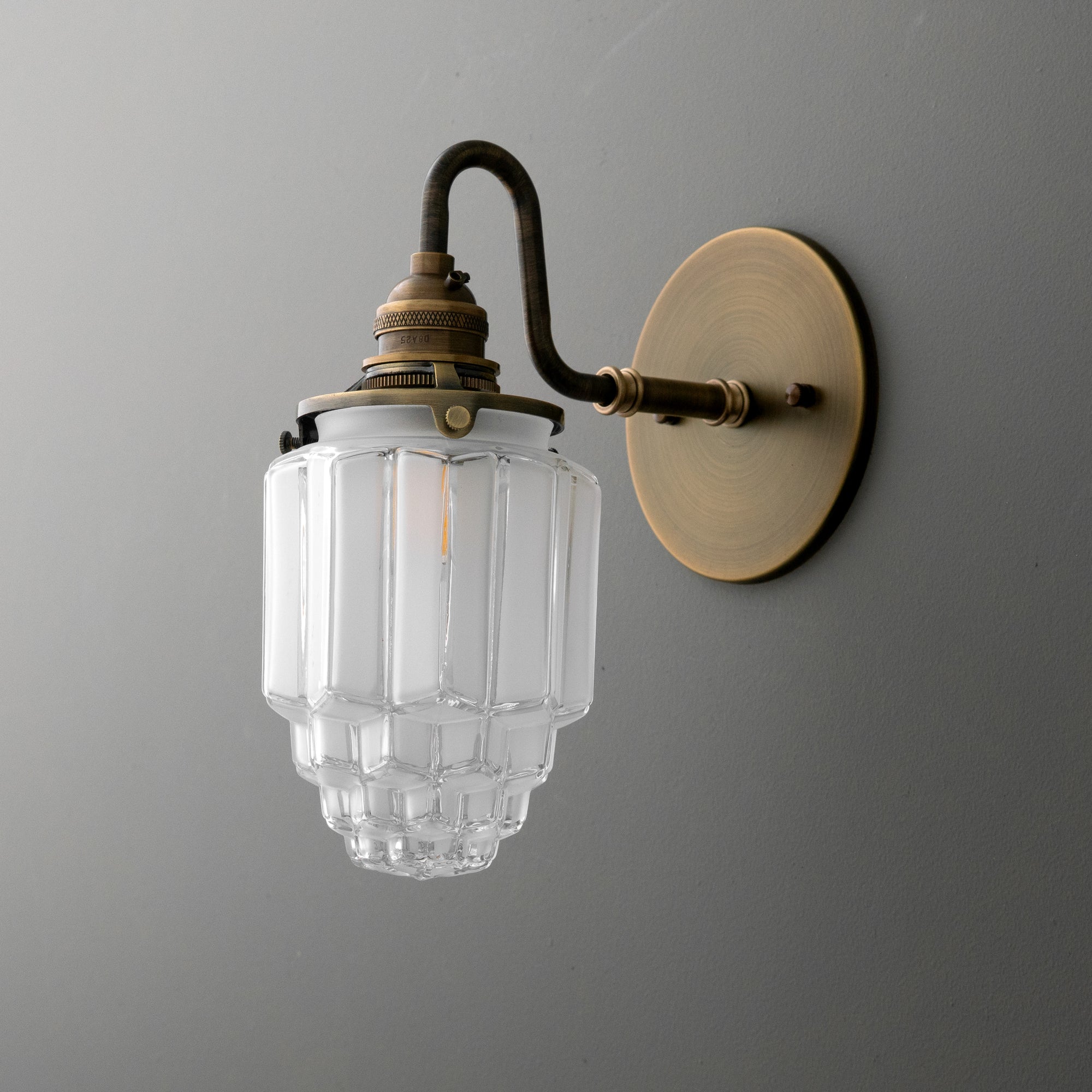 SCONCE MODEL NO. 1137